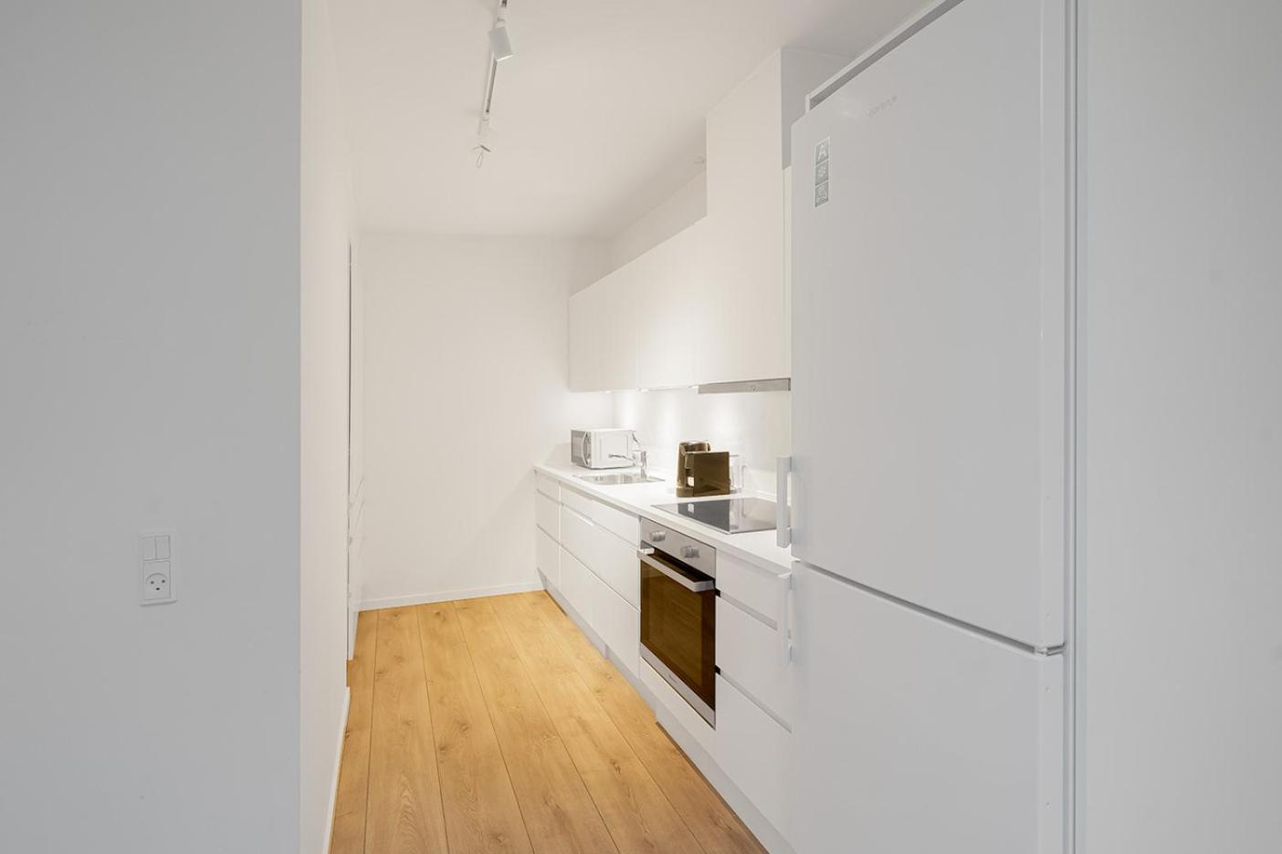 One-Bedroom Apartment photo 2