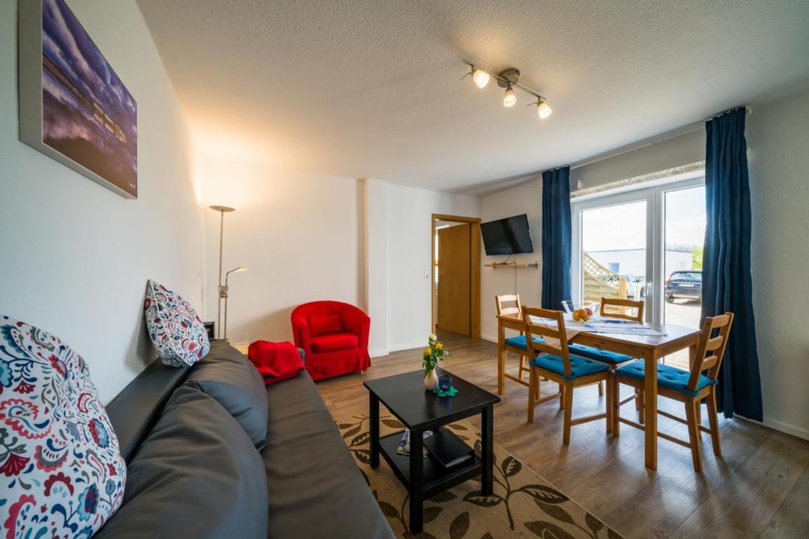 One-Bedroom Apartment - Oceanfront