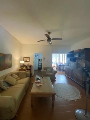 Three-Bedroom House photo 3