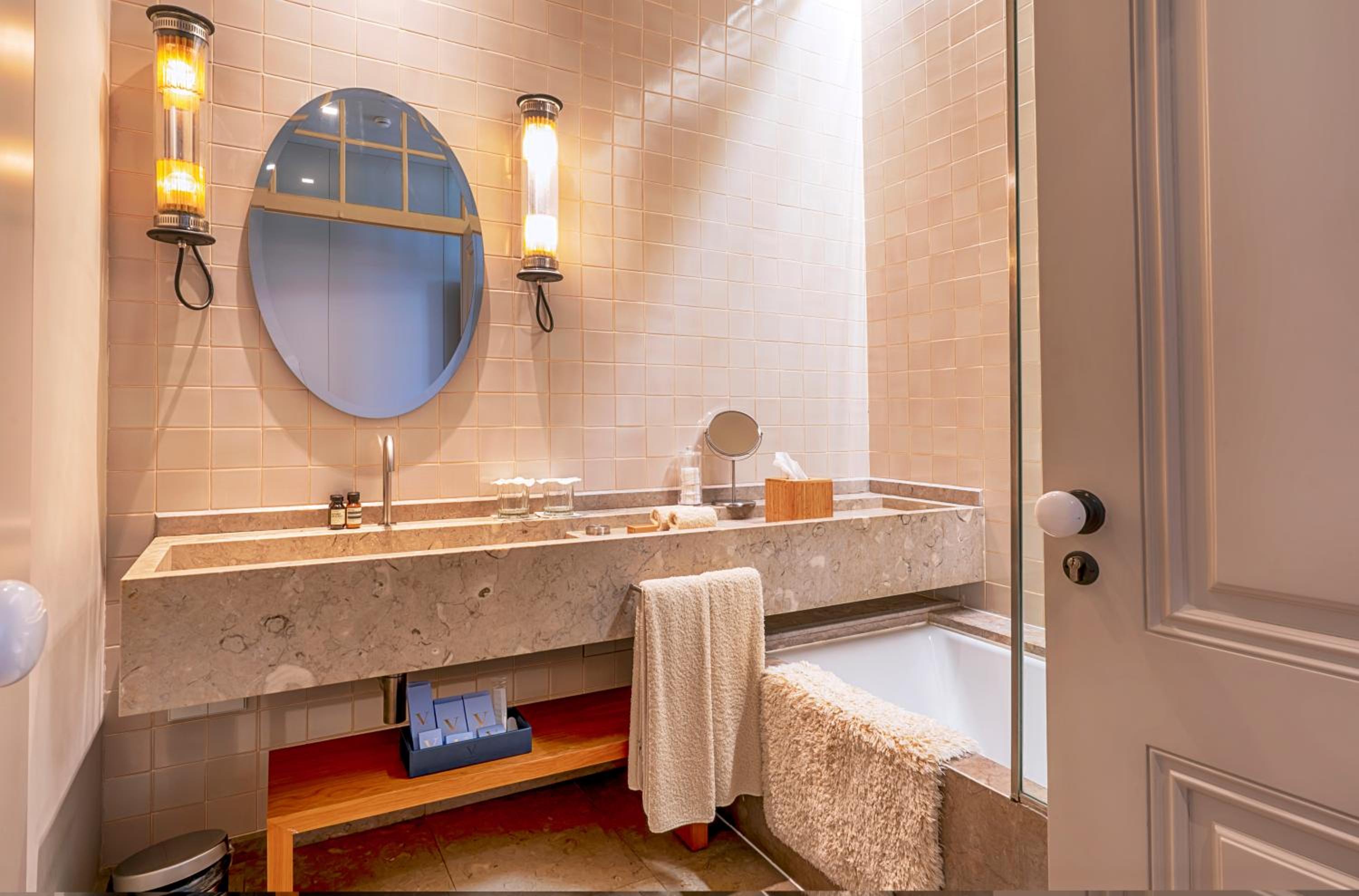 Prestige Suite City View