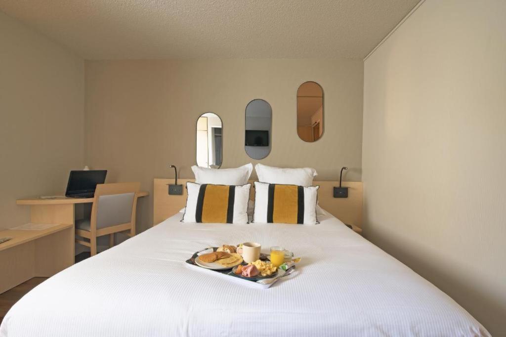 Double Room - Photo 3