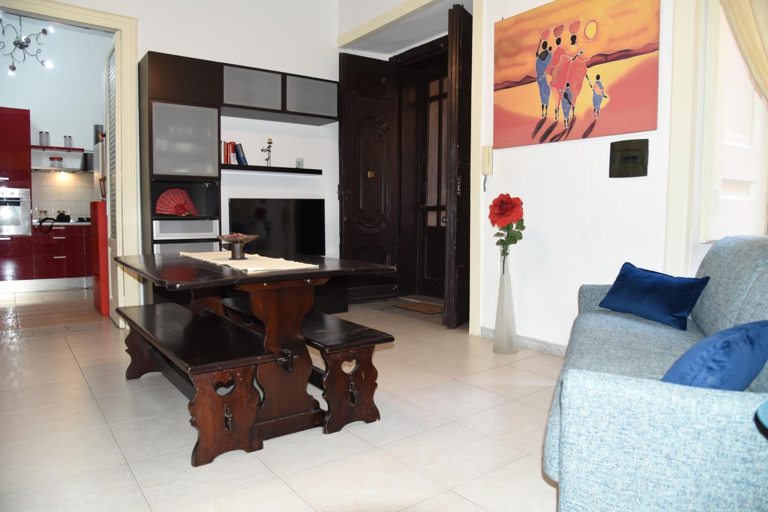 One-Bedroom Apartment