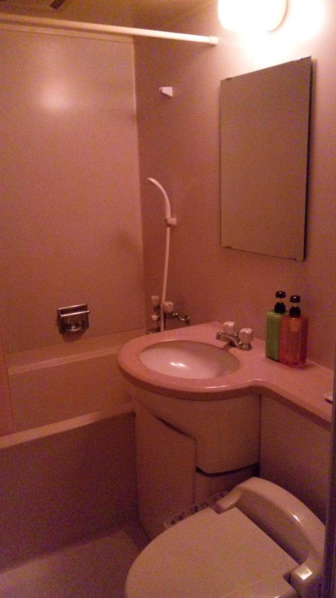 Single Room - Non-Smoking photo 3
