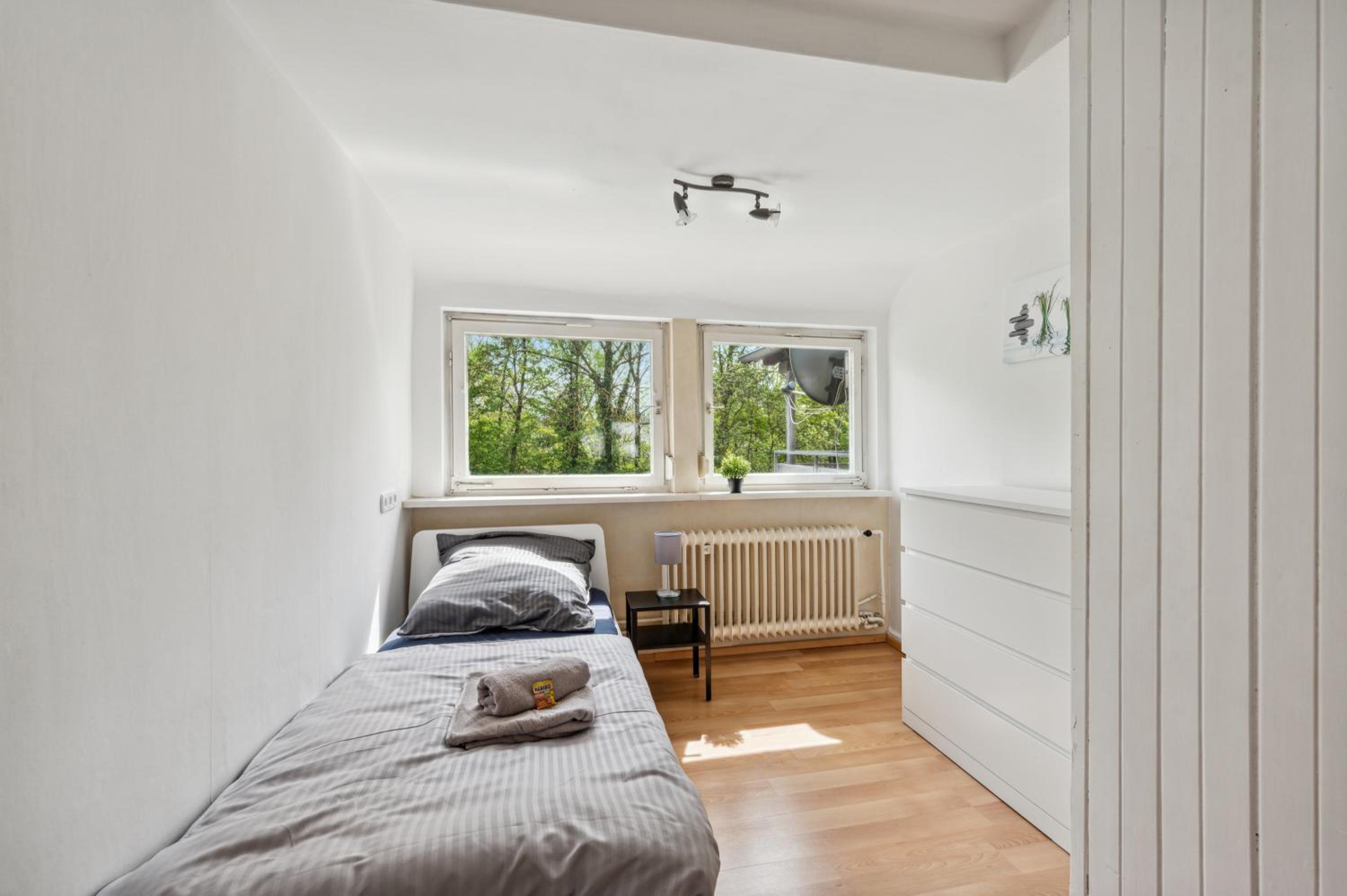 Apartment photo 3