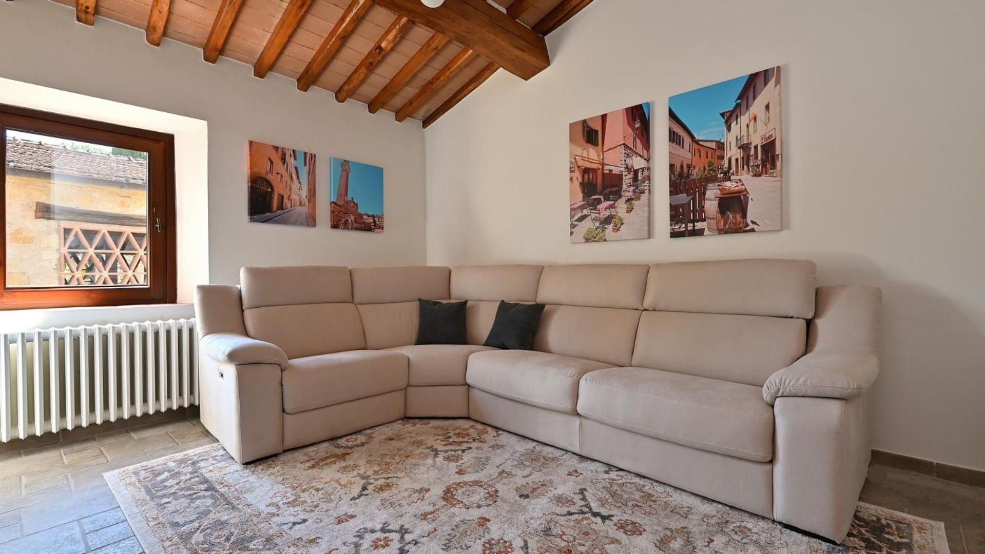 Four-Bedroom Villa photo 3