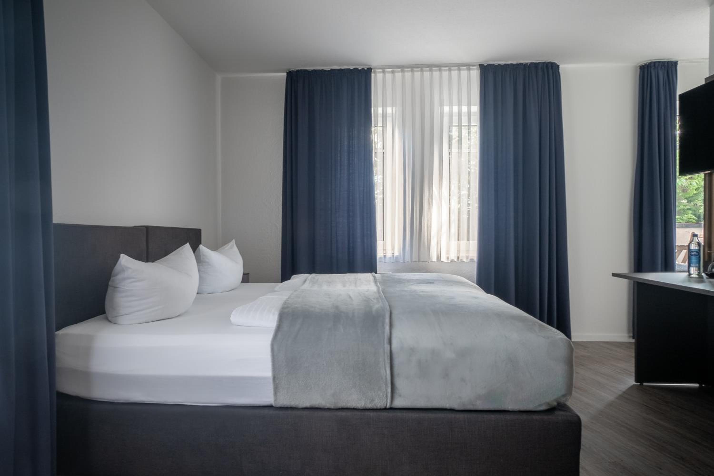 Suite with Balcony photo 1