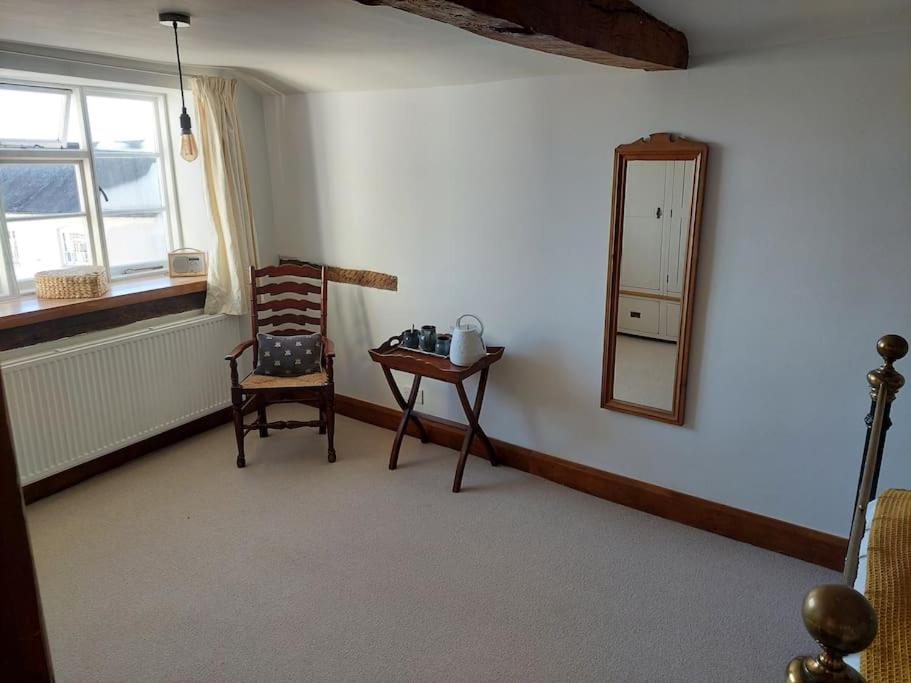 Two-Bedroom House photo 2