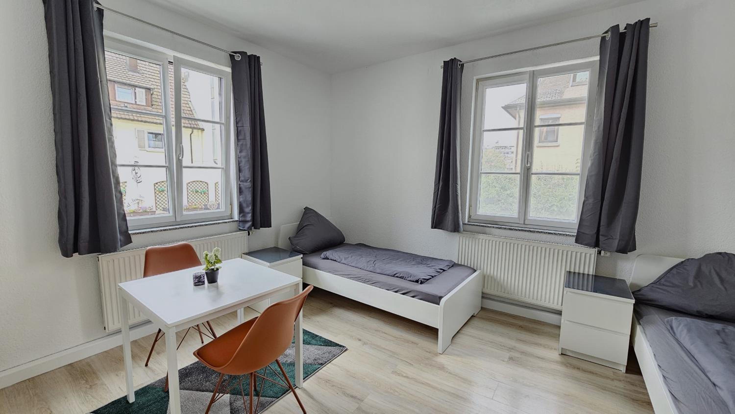 Three-Bedroom Apartment photo 1