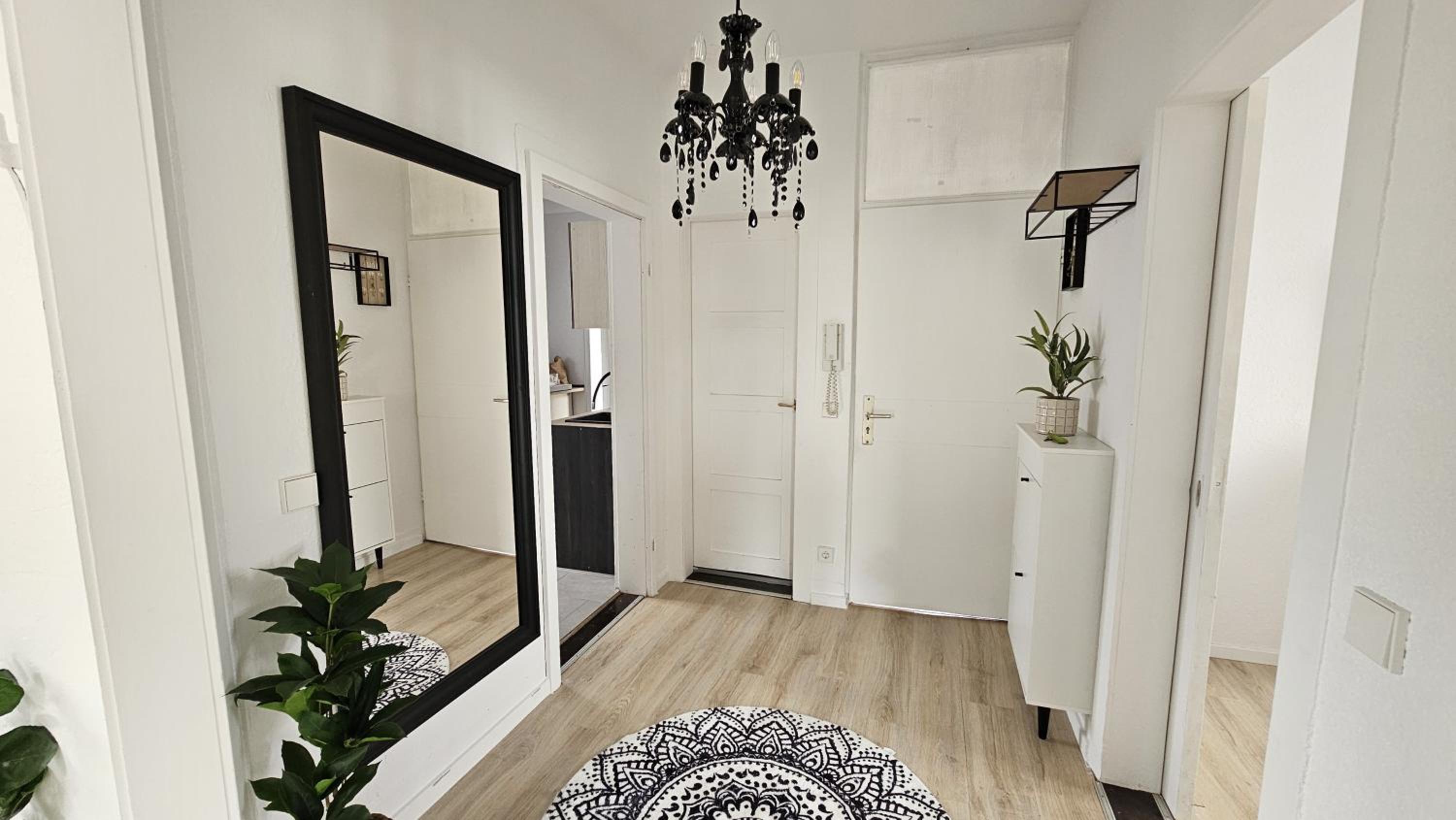 Three-Bedroom Apartment photo 2