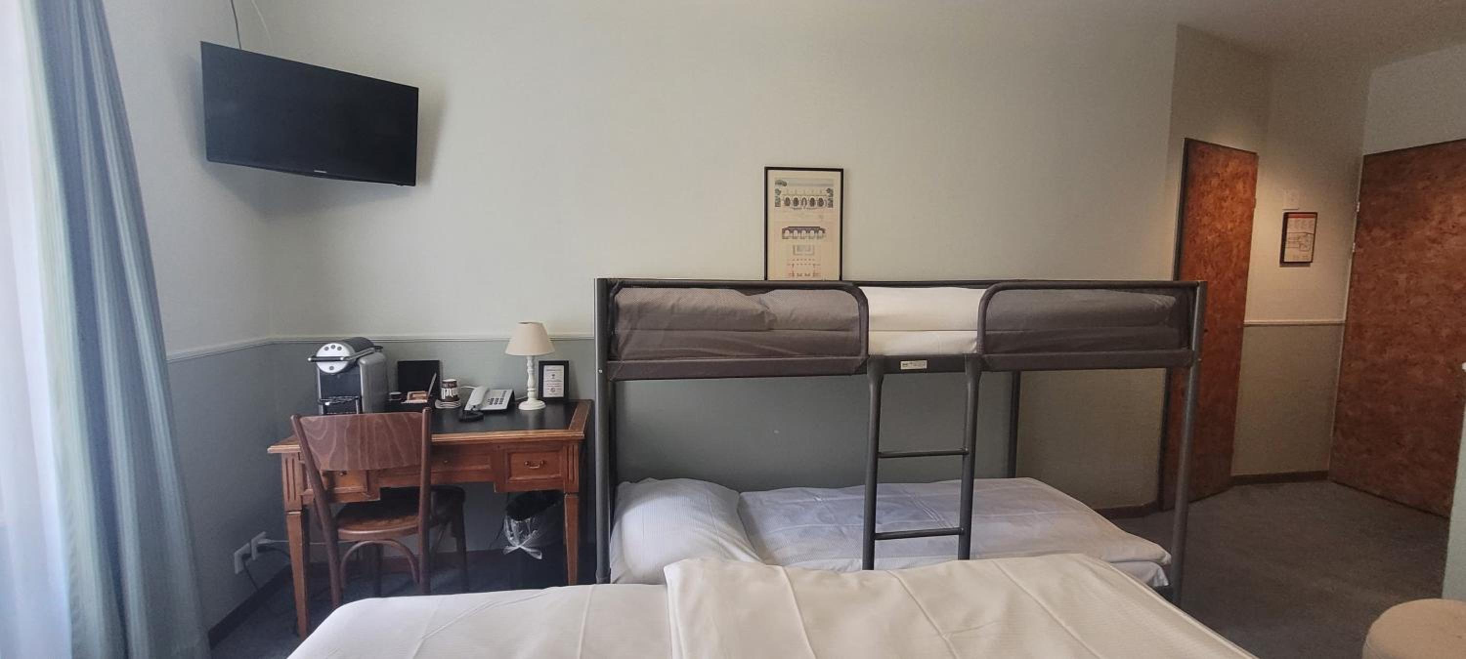 Comfort Quadruple Room