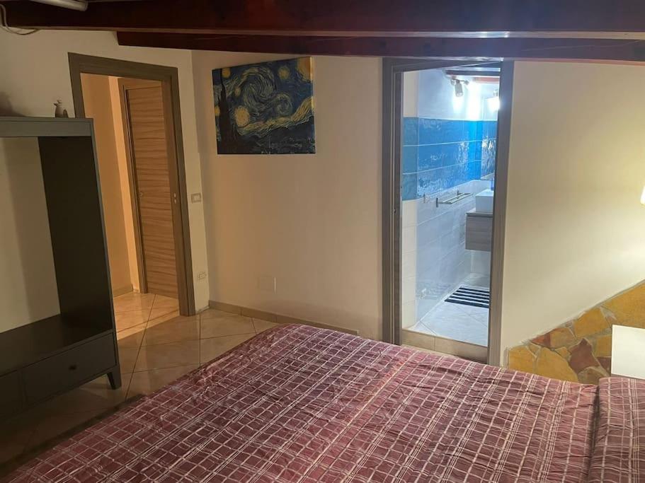 Two-Bedroom Apartment photo 2