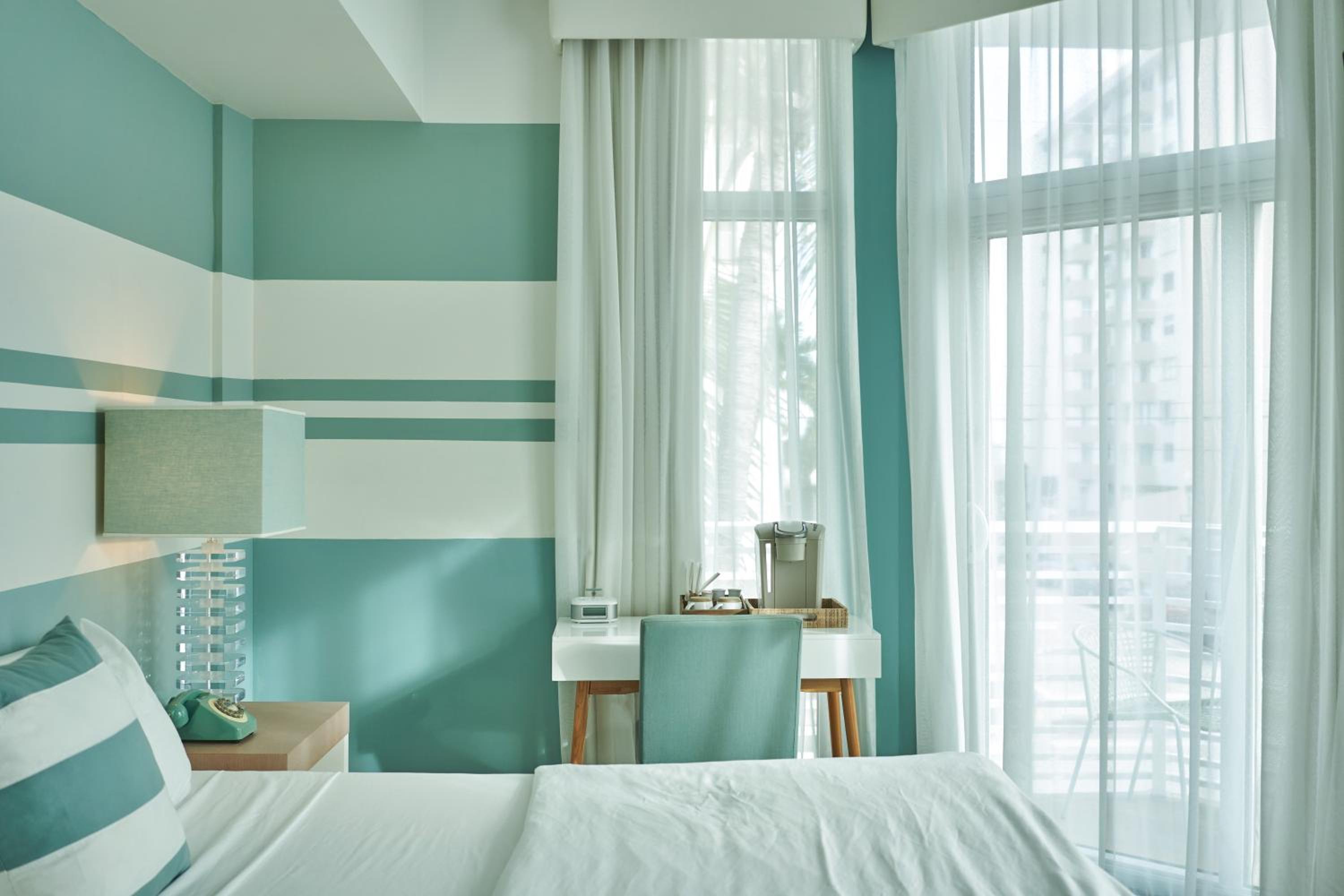 Grand Partial Ocean View King