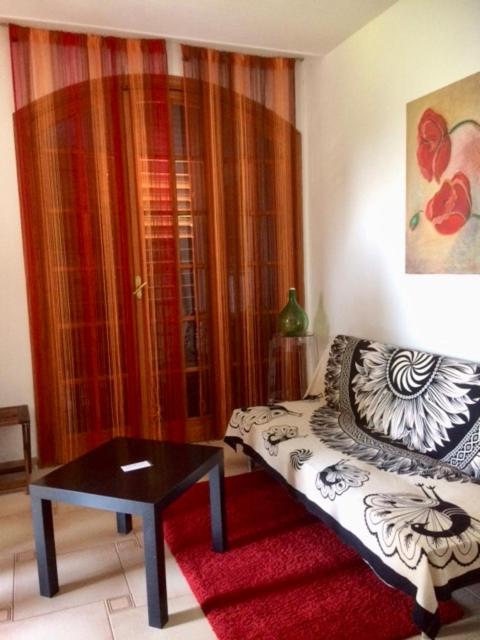 One-Bedroom Apartment (2 Adults)