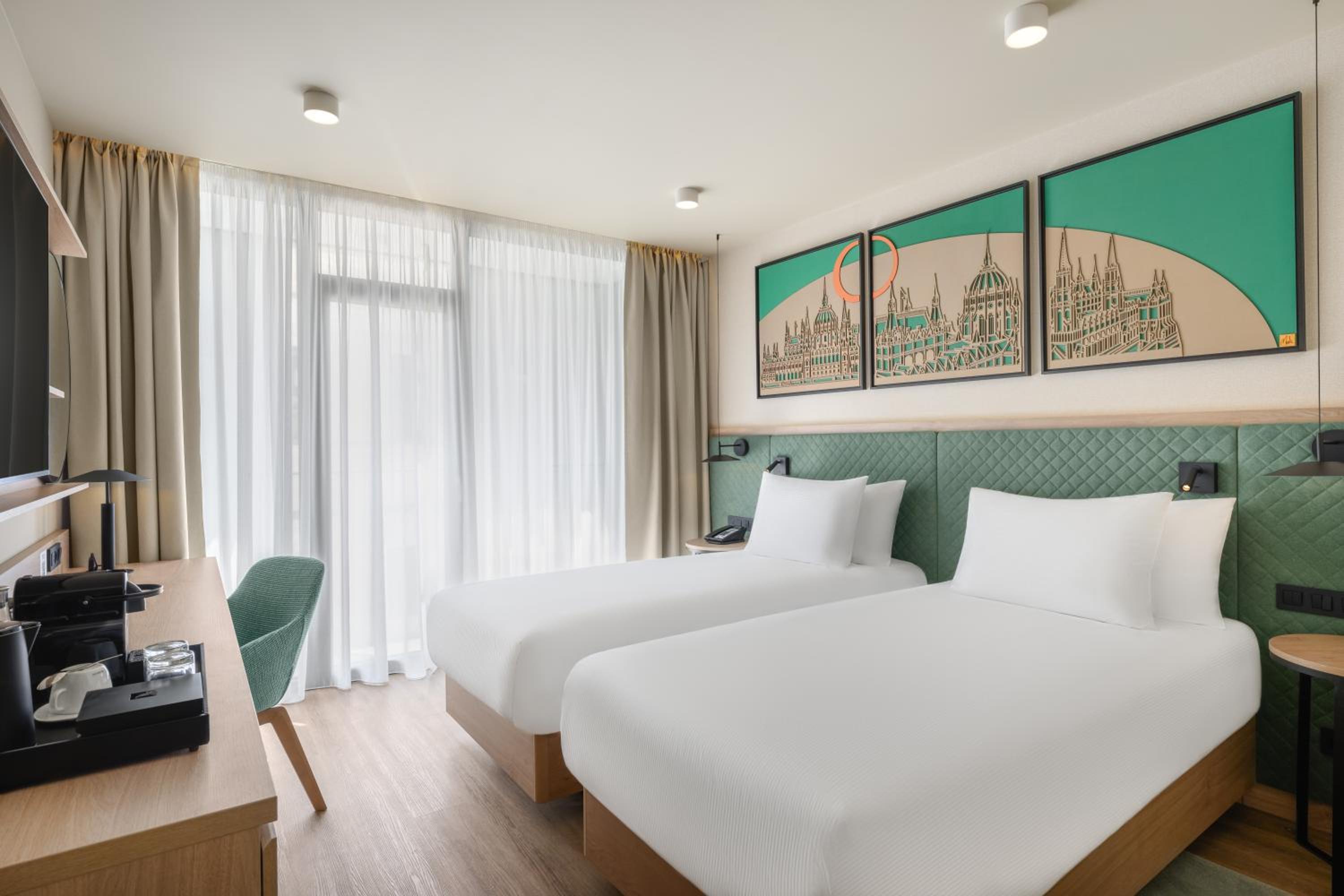 Twin Room - Photo 7