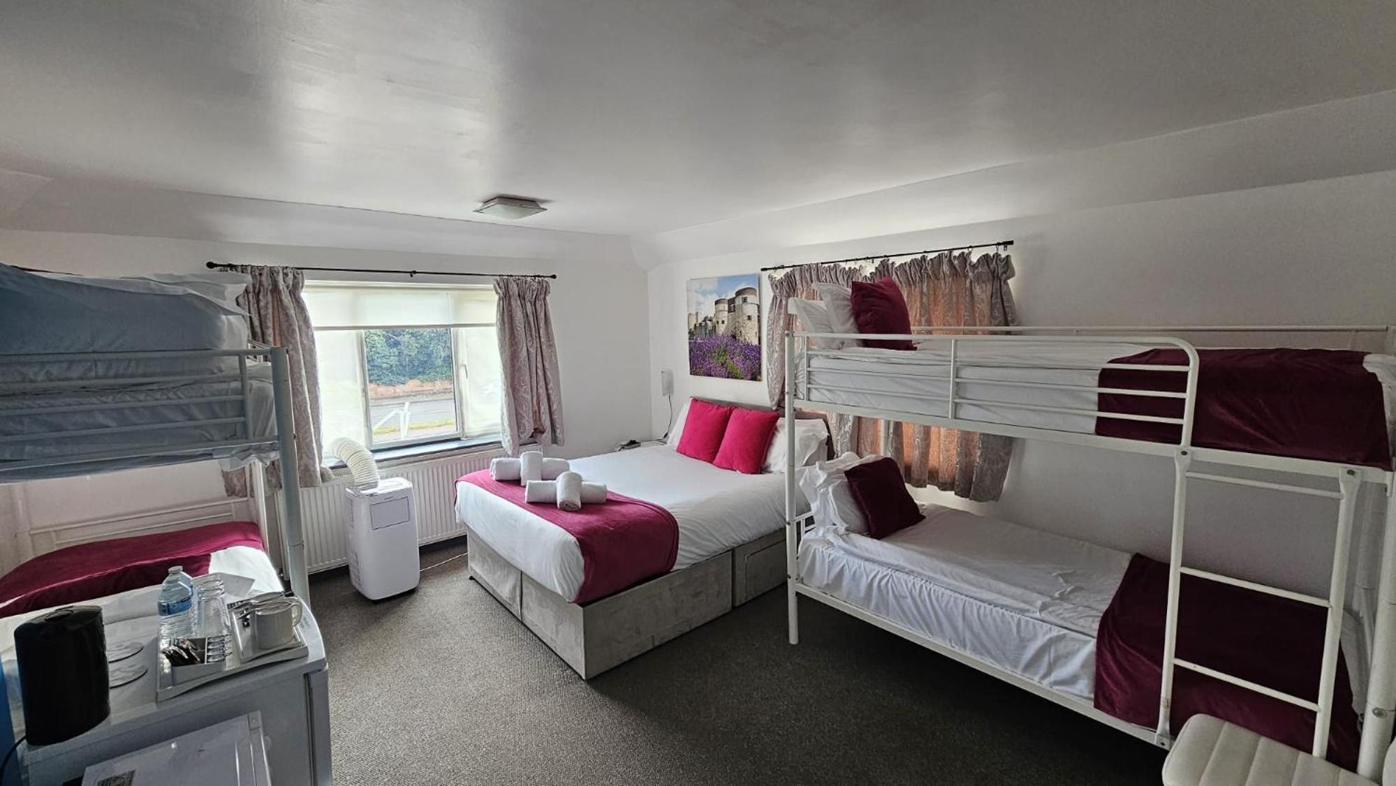 Executive Triple Room