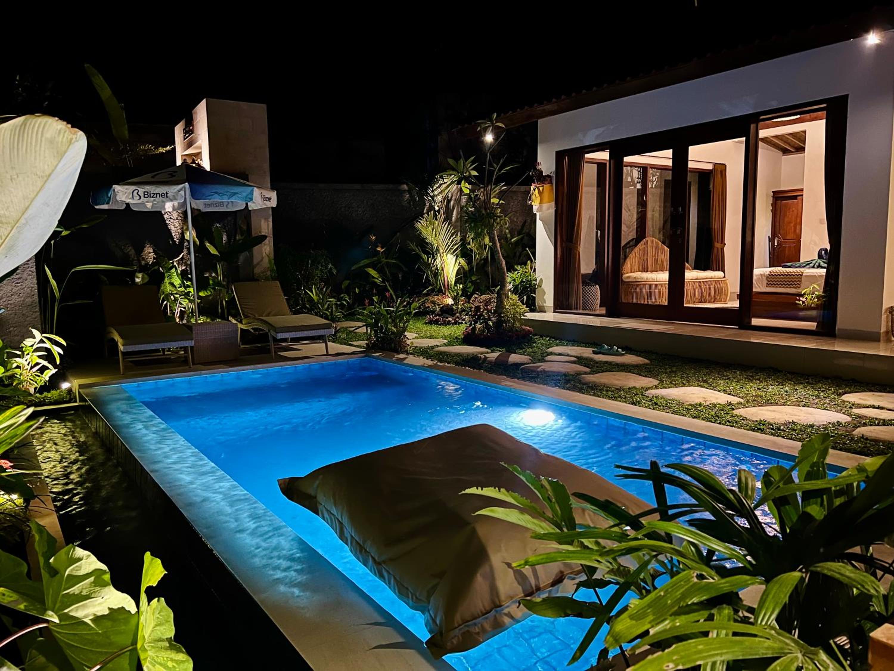 Two-Bedroom Villa - Photo 40