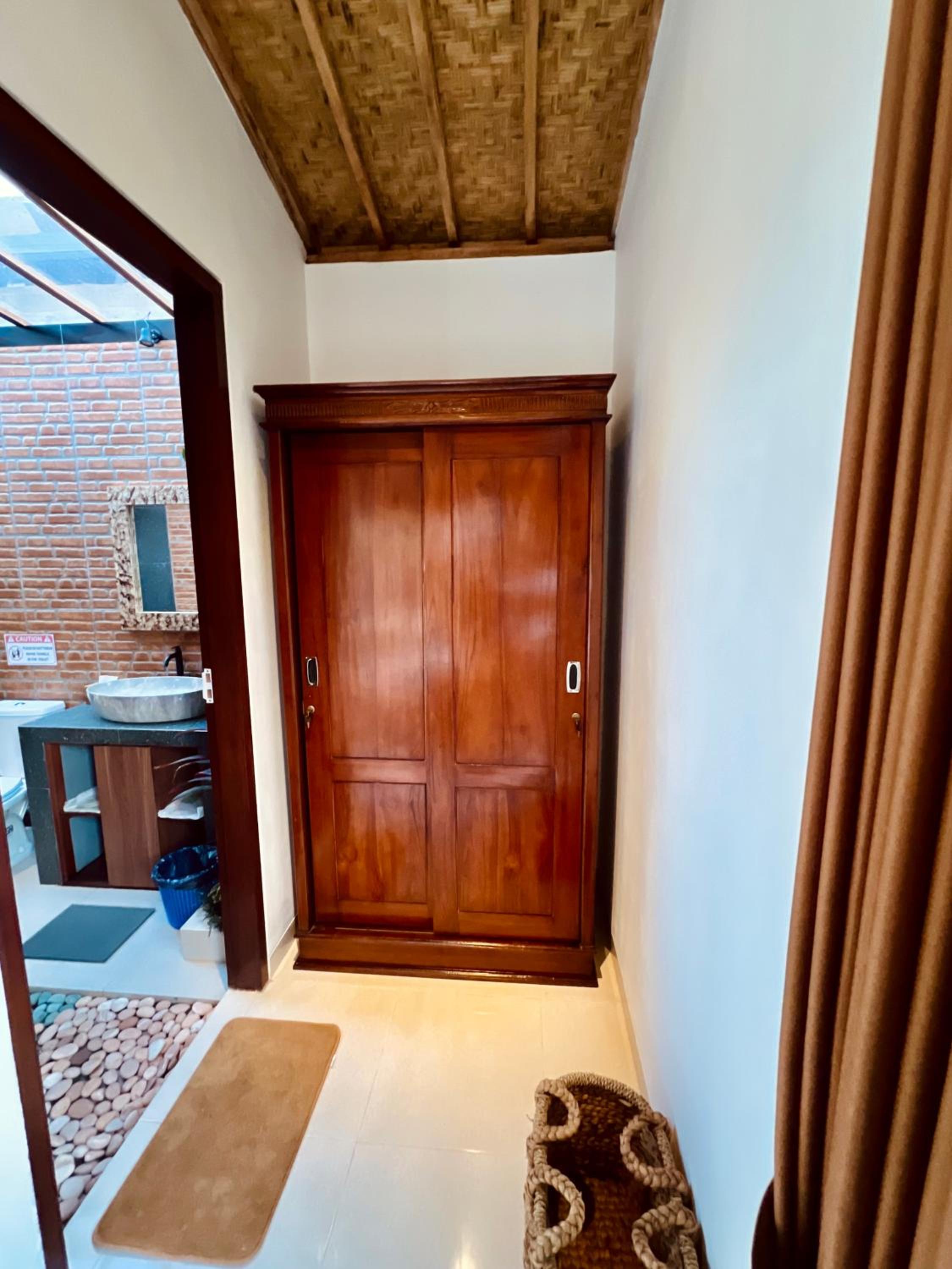Two-Bedroom Villa - Photo 33