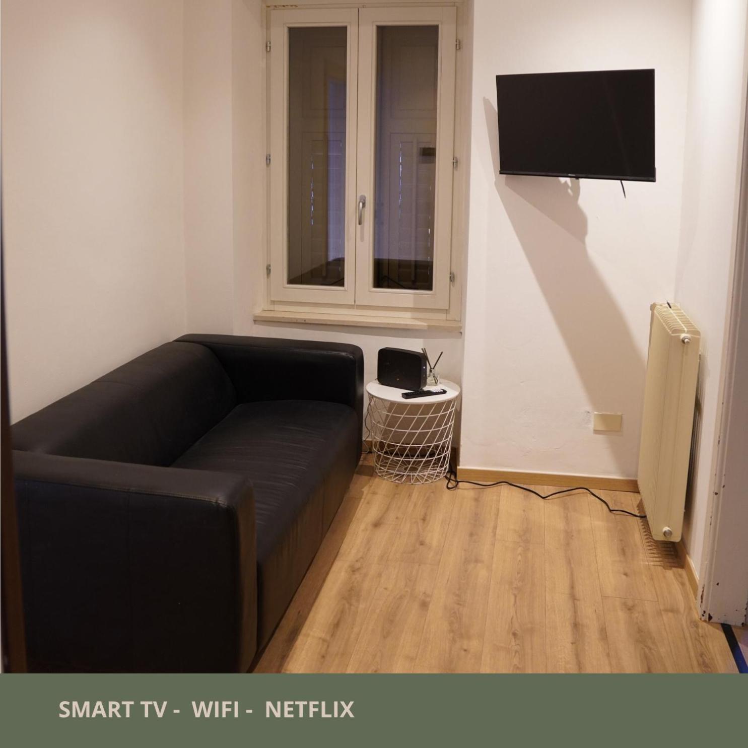 Two-Bedroom Apartment photo 2