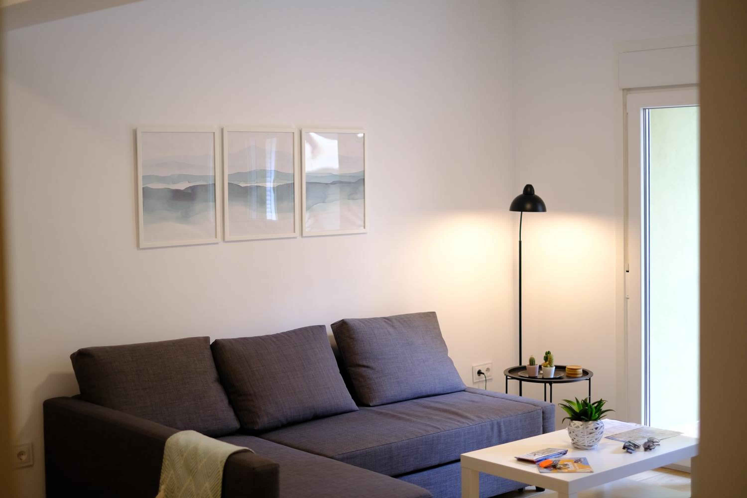 Apartamento de Dos Habitaciones con Terraza