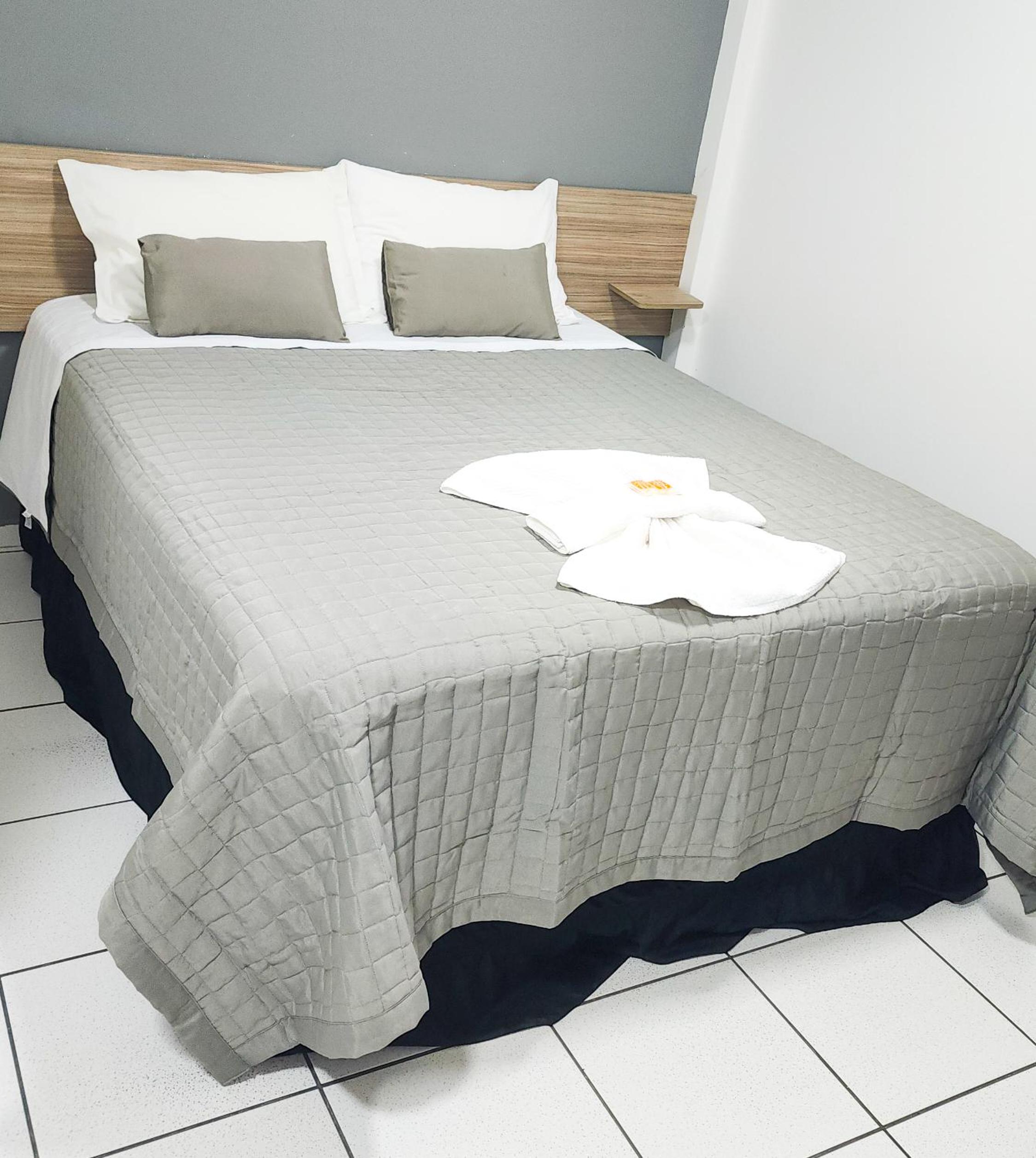 Double Room - Photo 9