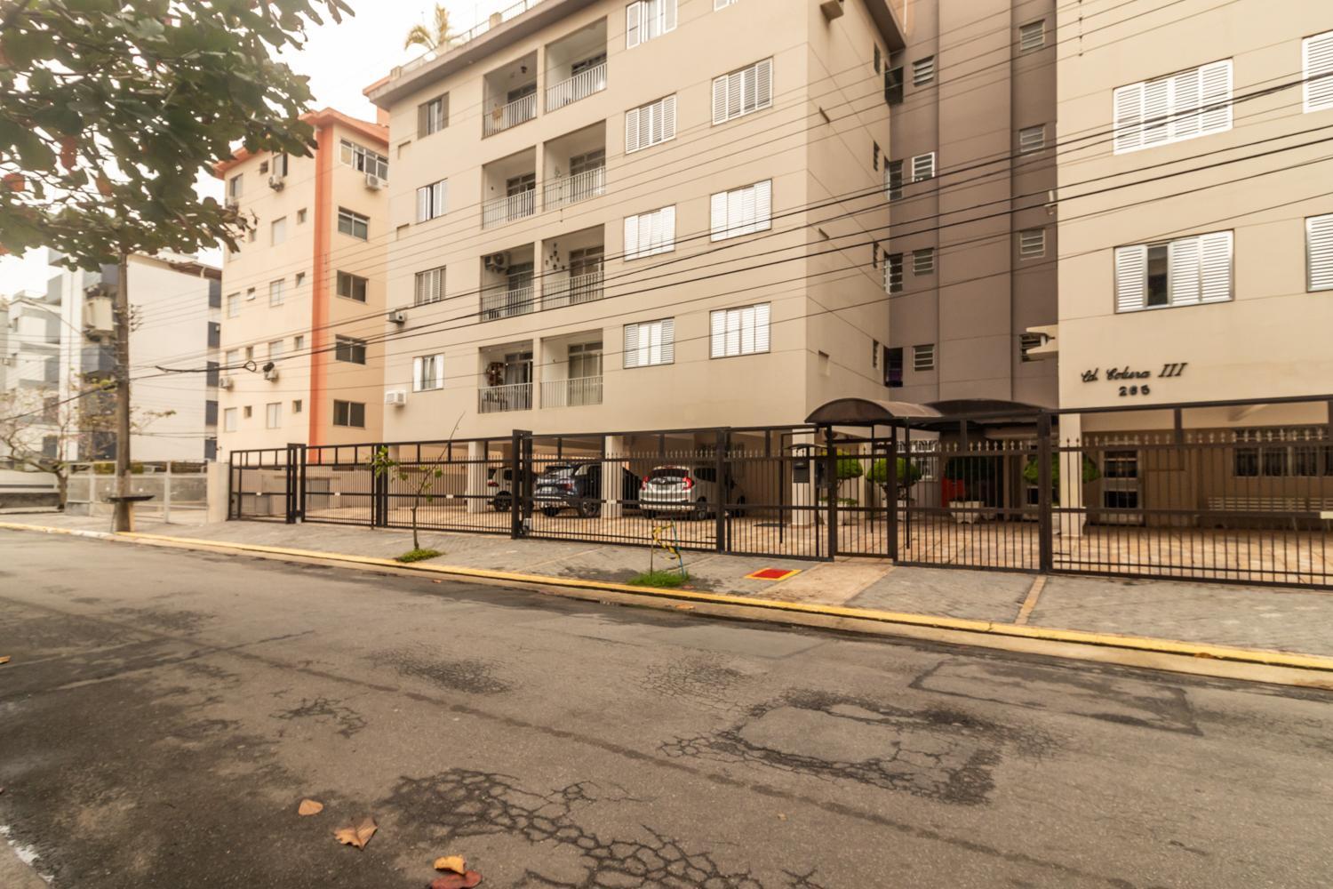 Apartment - Photo 33