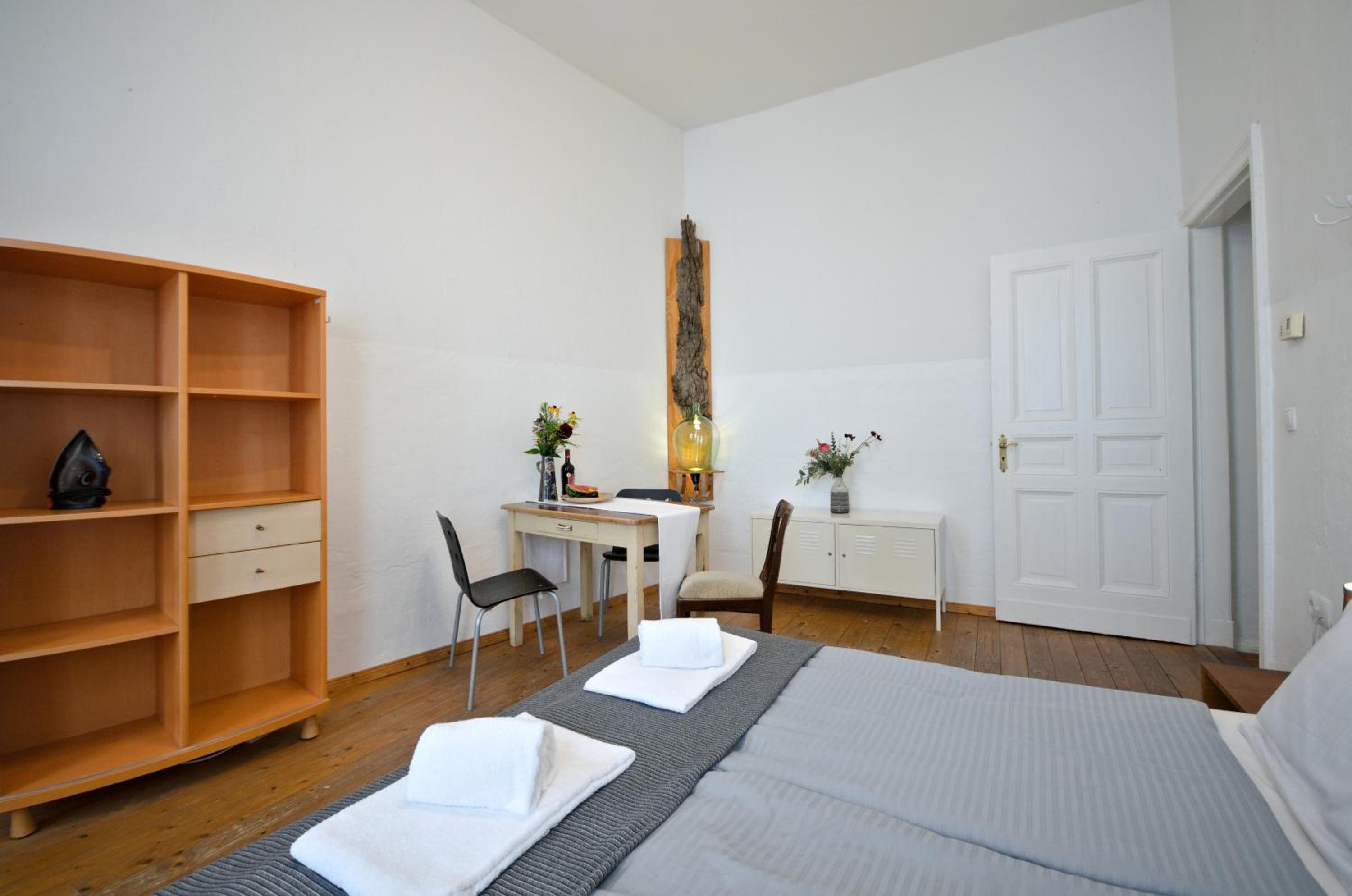 Two-Bedroom Apartment photo 2