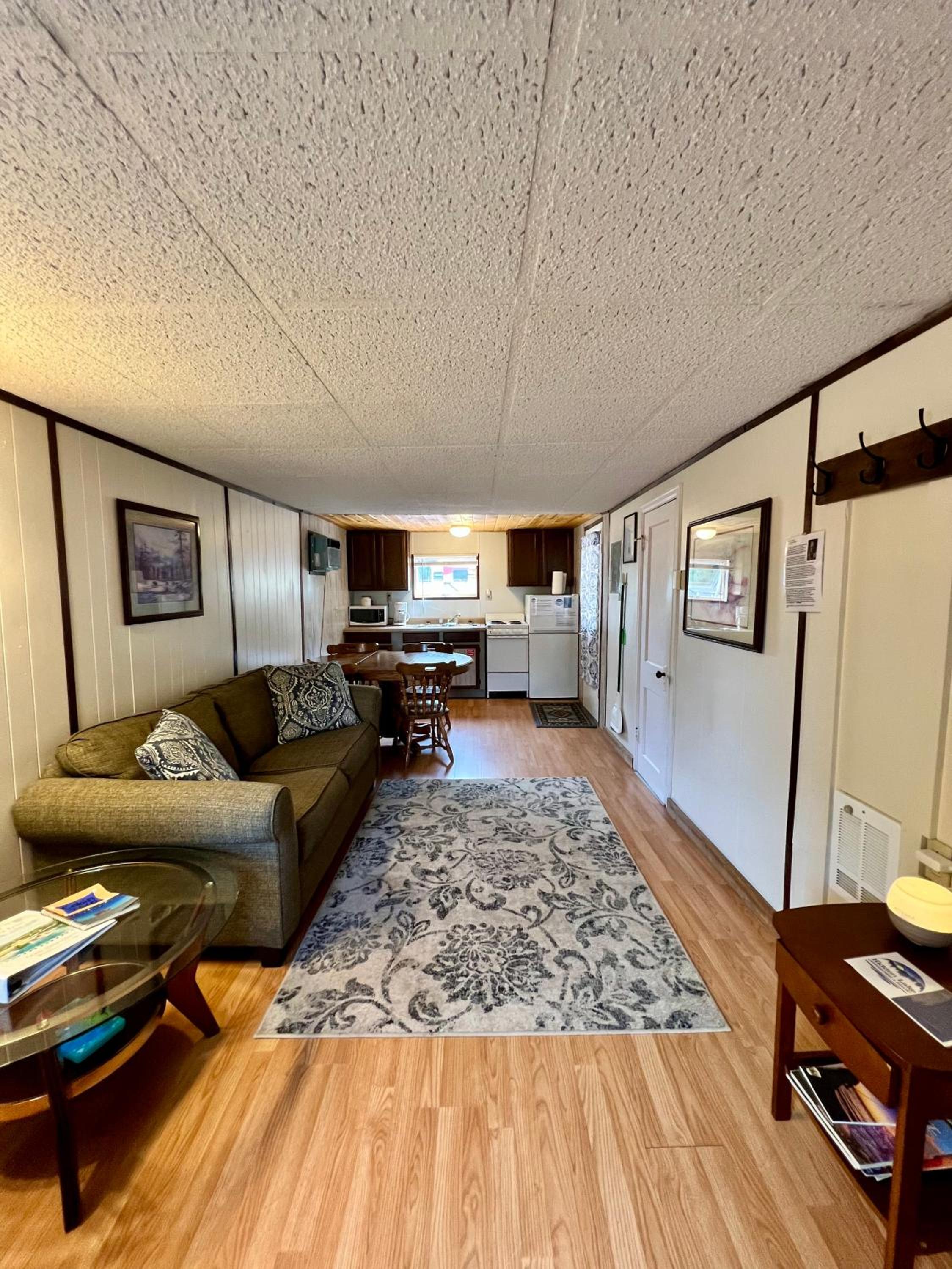 One-Bedroom Bungalow photo 3