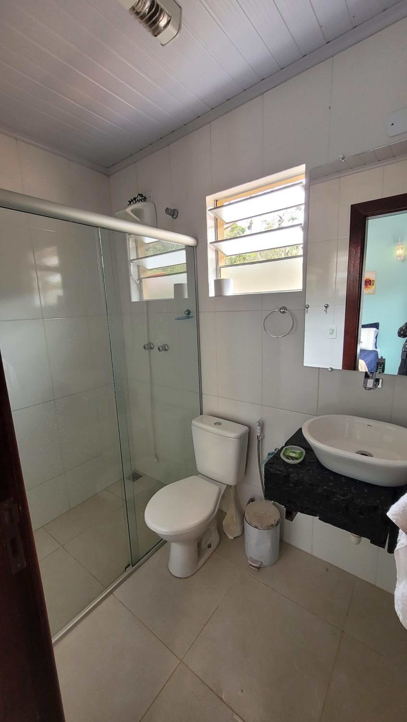 Double Room with Spa Bath photo 3
