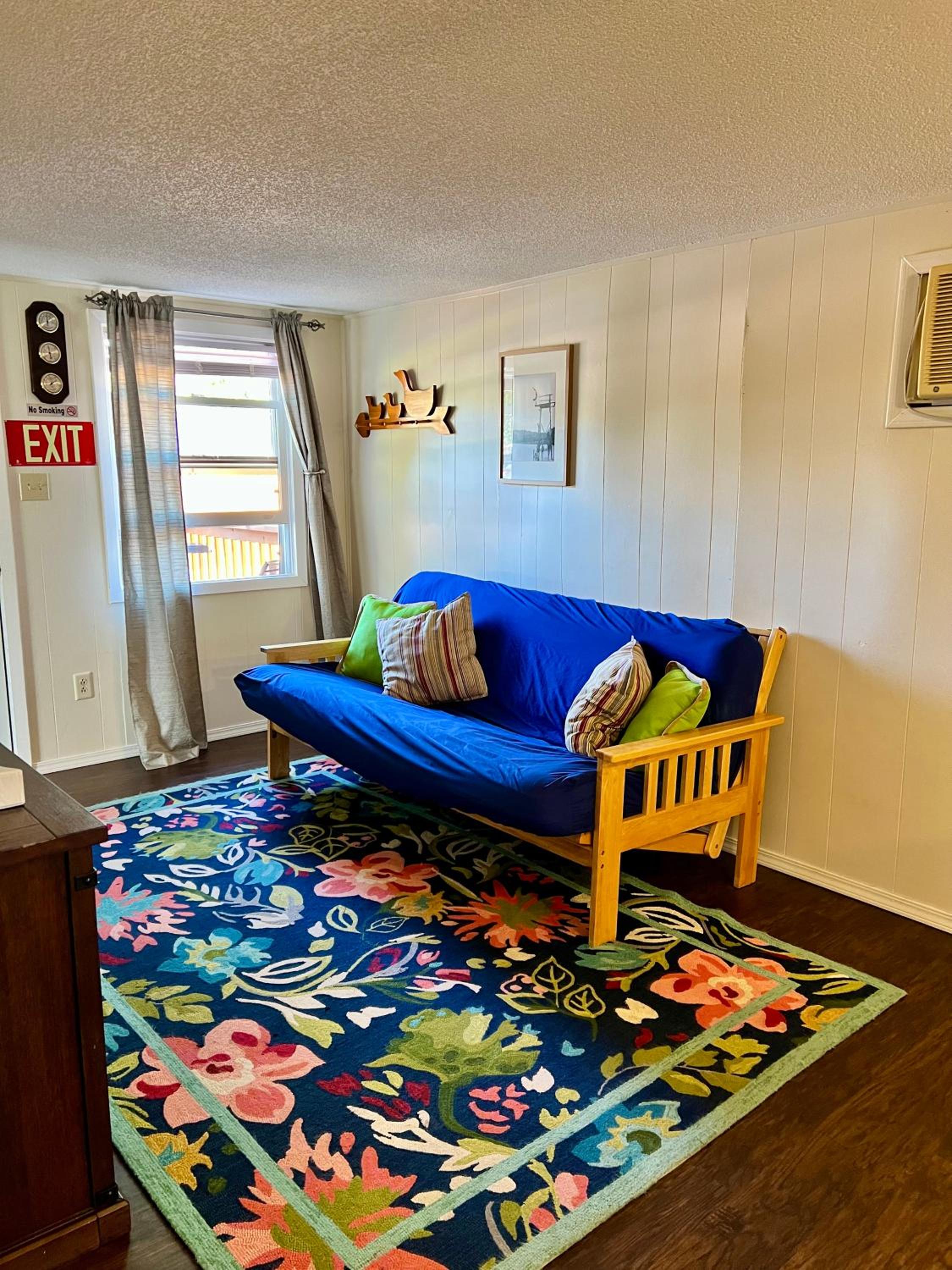 Deluxe Bungalow photo 2