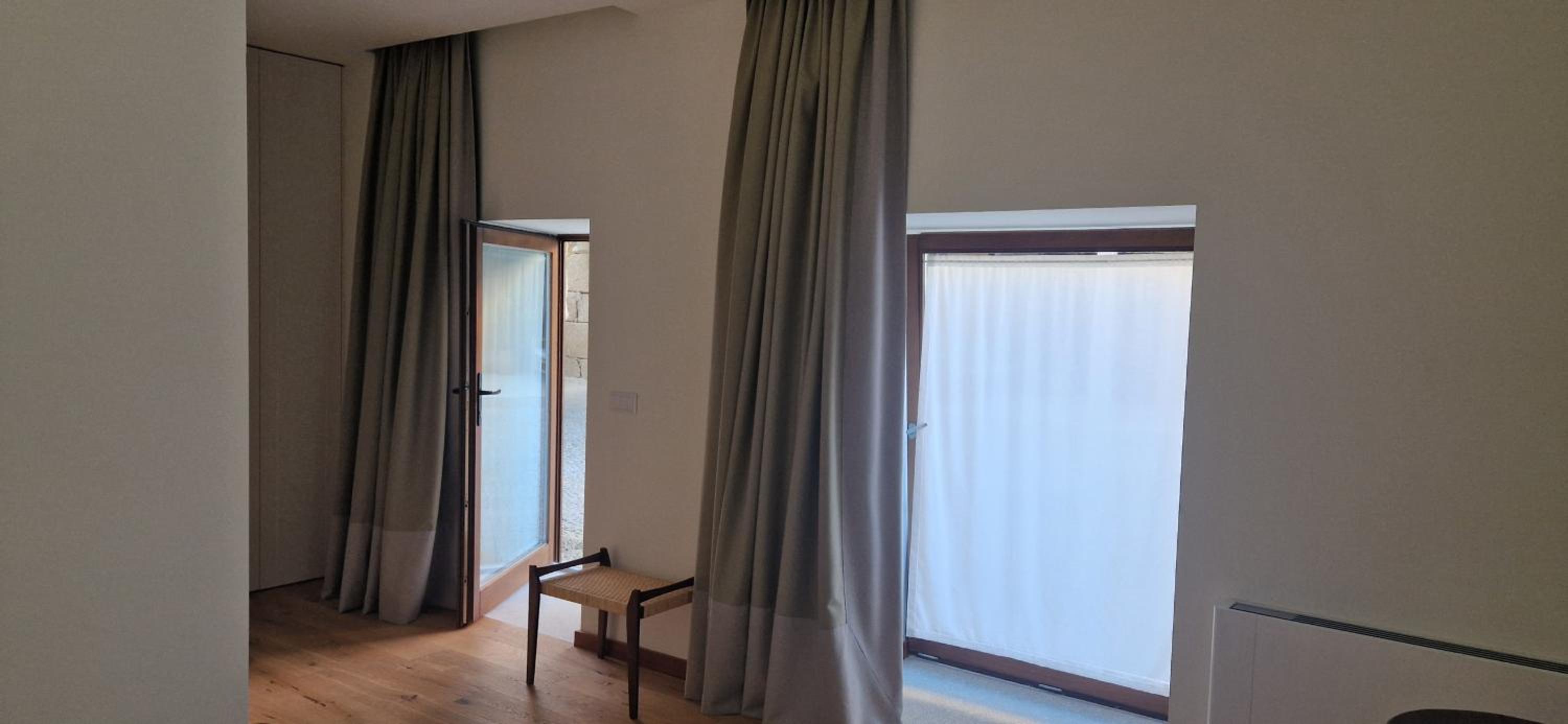 Deluxe Room (2 Adults + 1 Child) photo 3