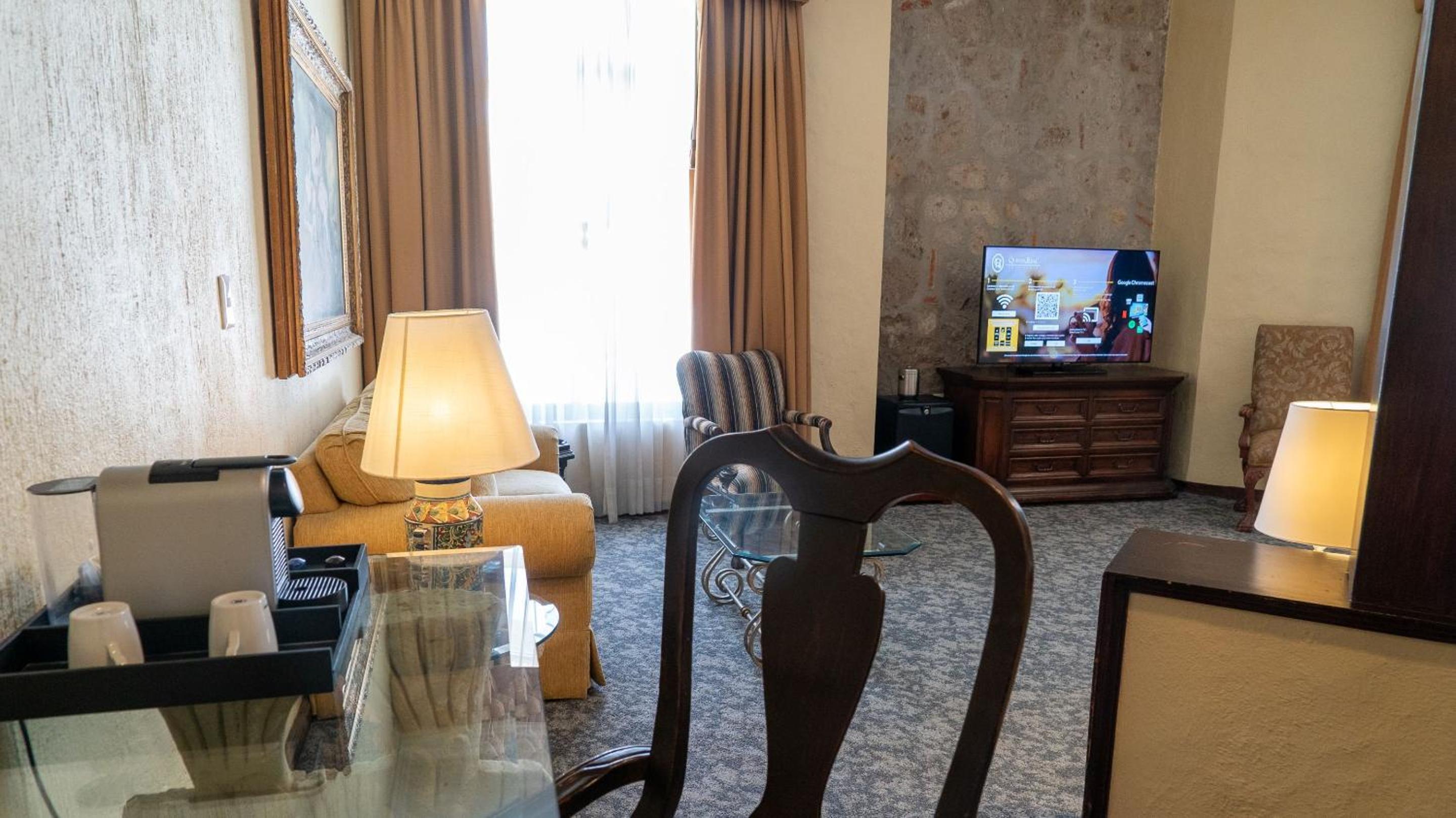 Governor Suite King - Photo 16
