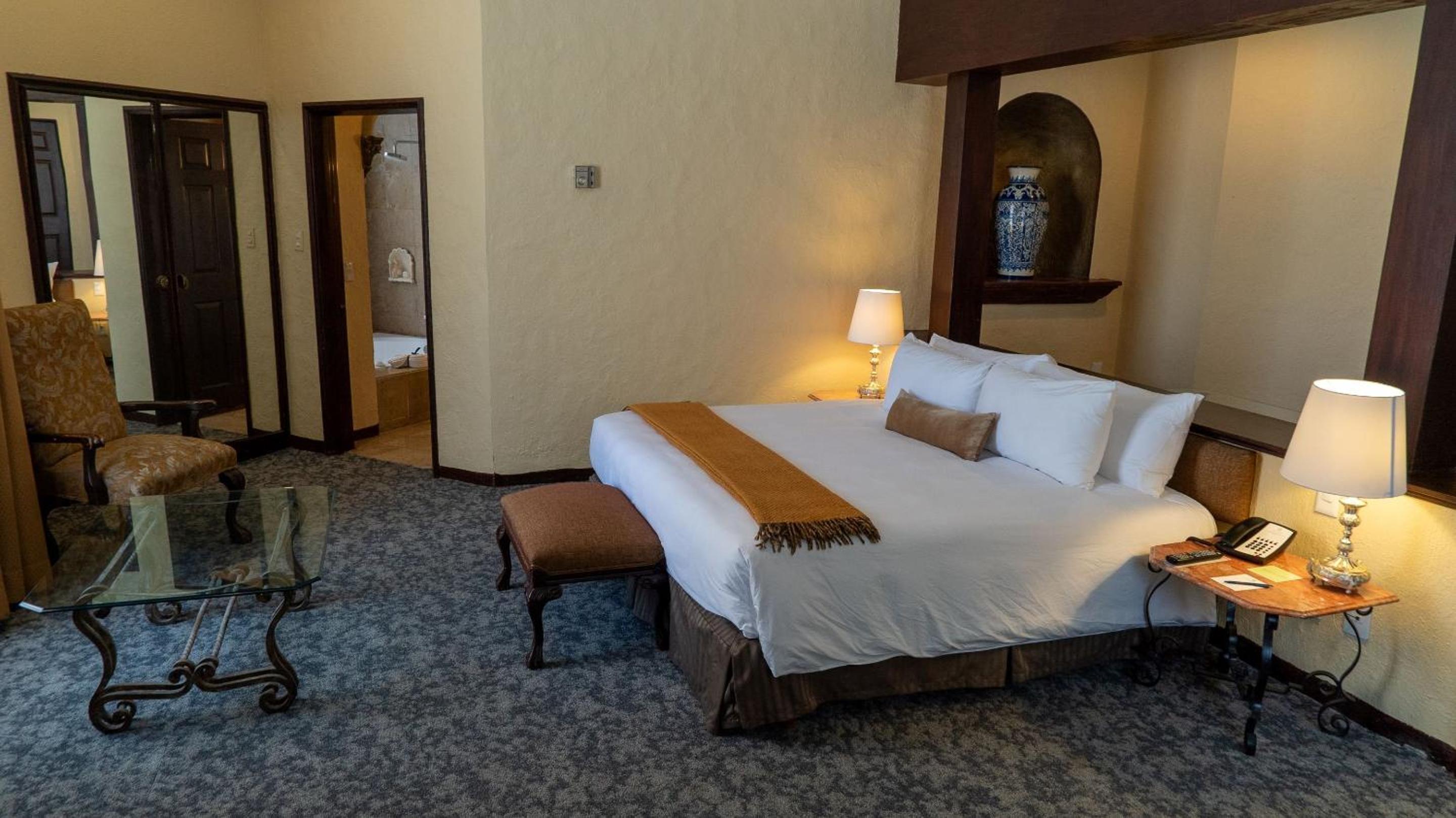 Governor Suite King - Photo 15