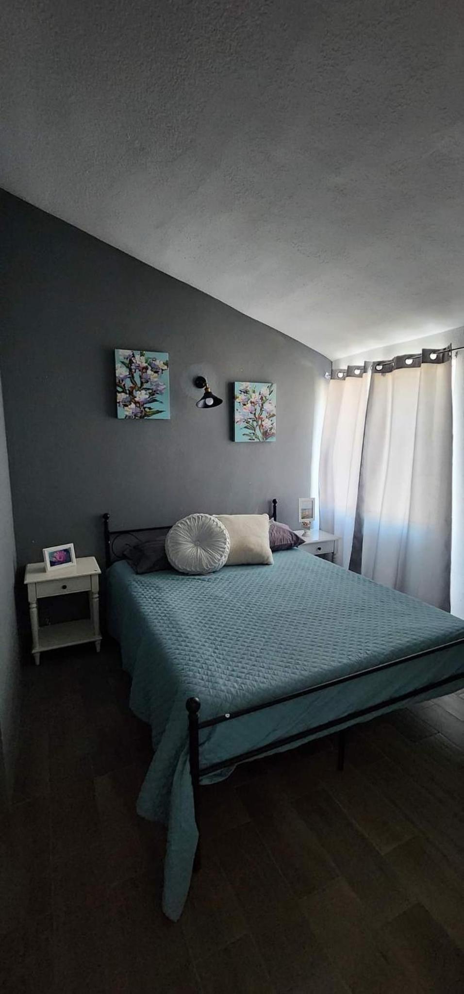 Two-Bedroom House photo 2