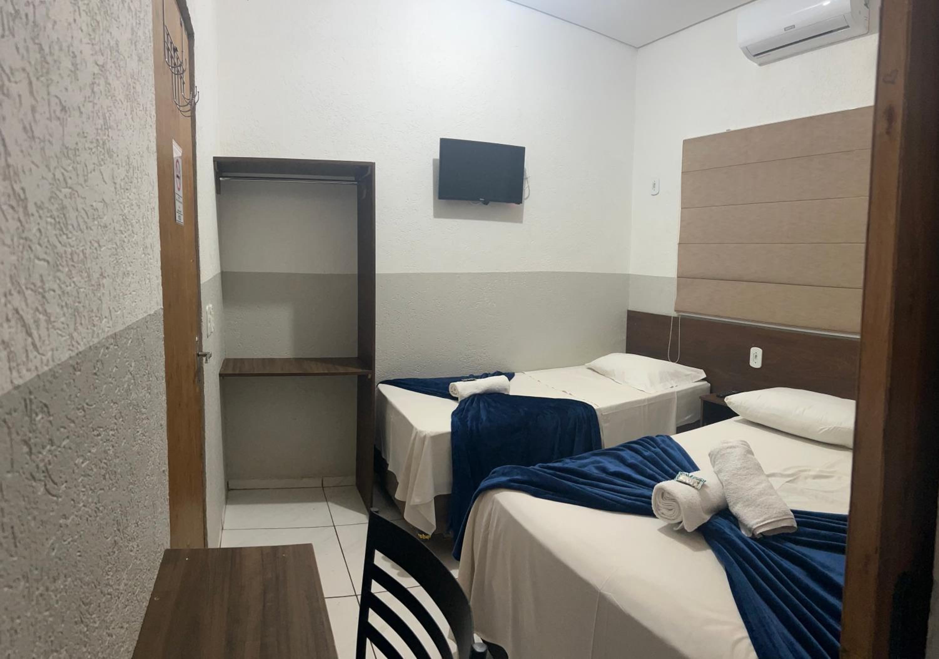 Classic Triple Room photo 2