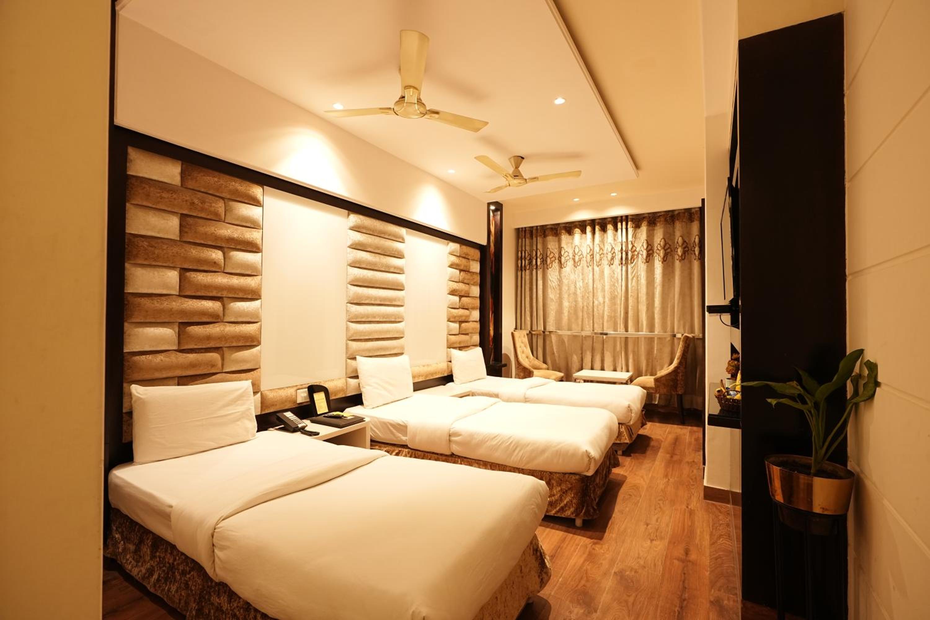 Executive King Room