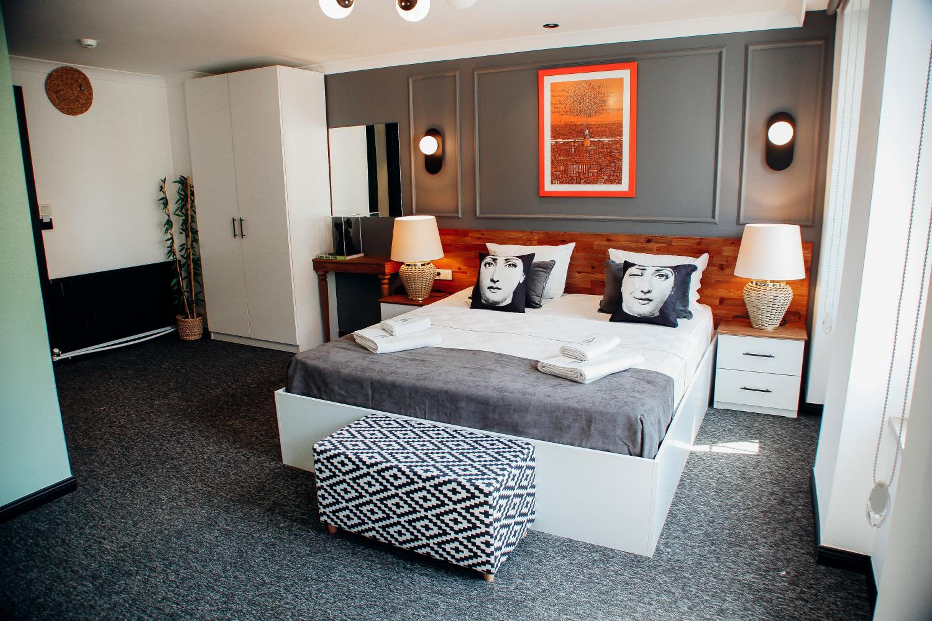 Deluxe Queen Room photo 1