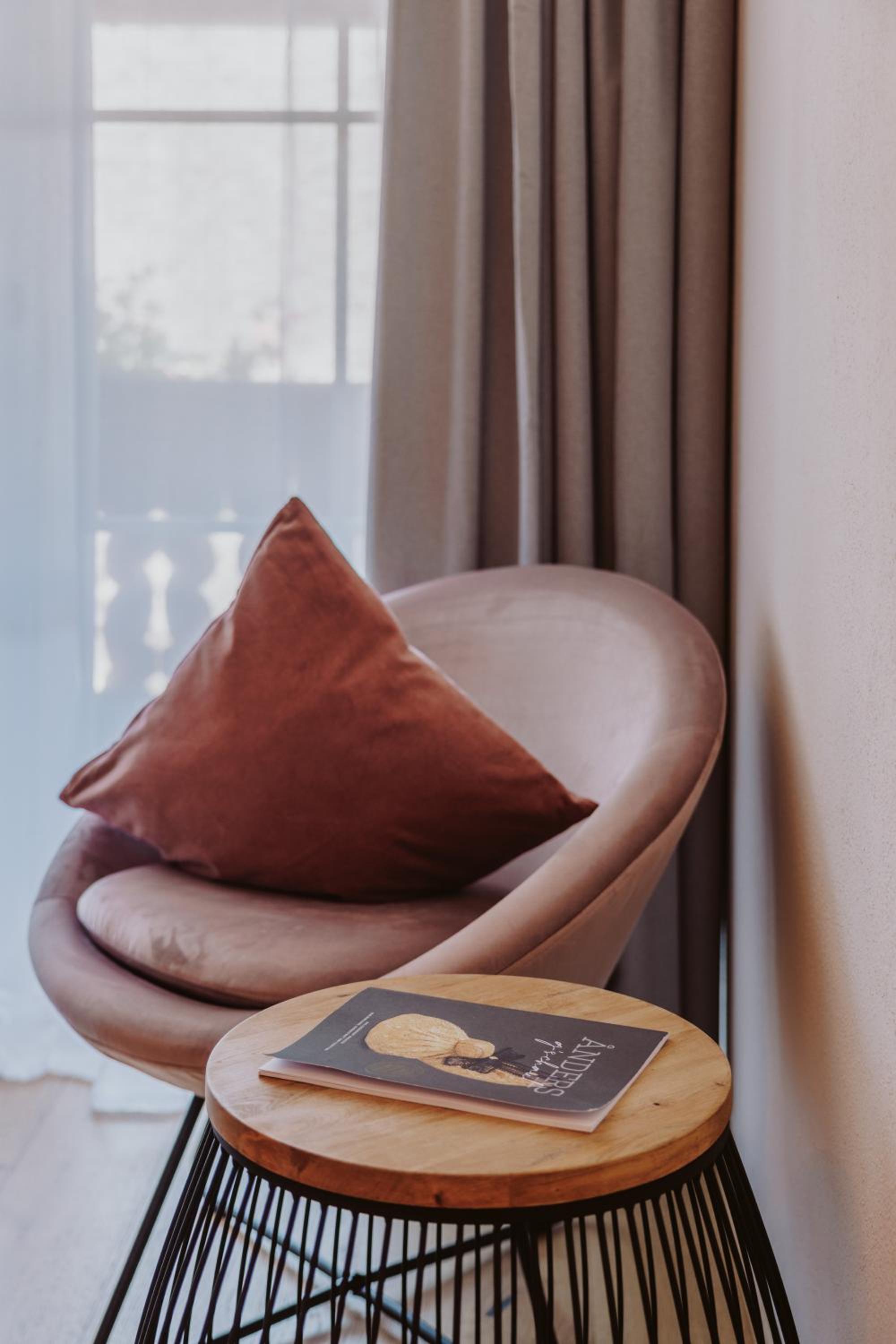 Double Room - Photo 8