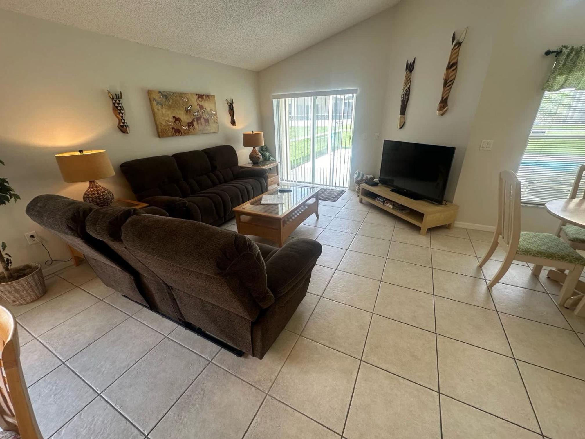 Villa photo 1