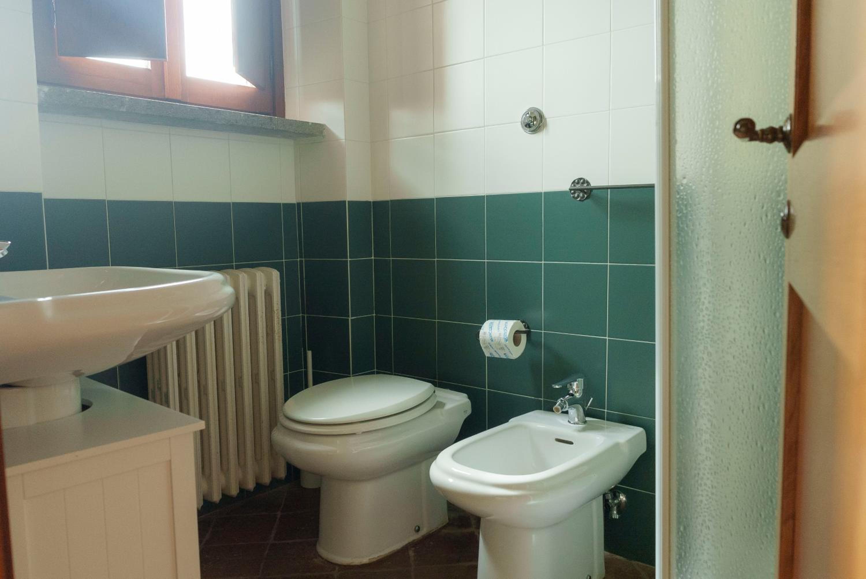Triple Room with Private Bathroom - Photo 6