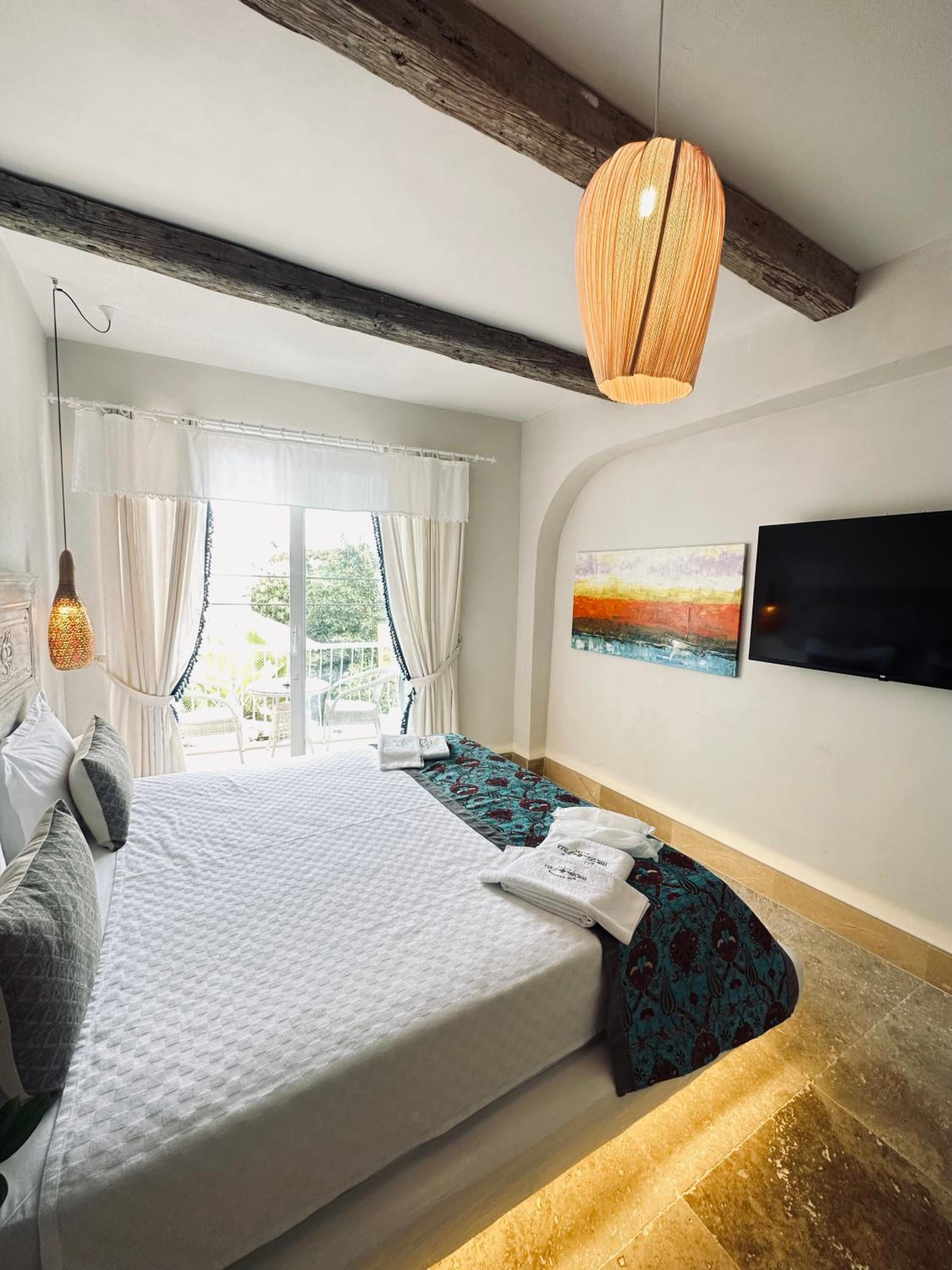 Deluxe Double Room with Sea View photo 3
