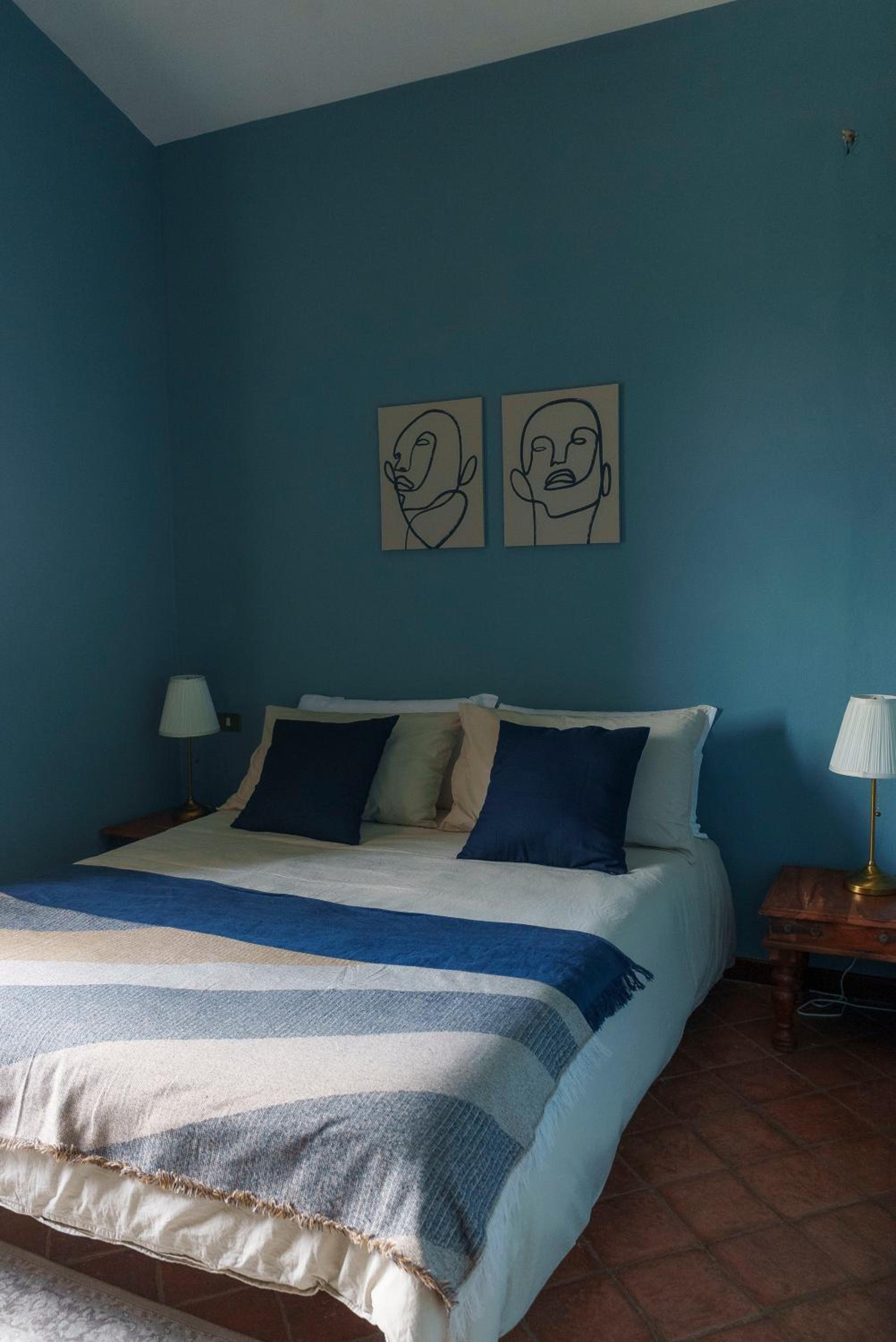 Double Room with Private Bathroom - Photo 6