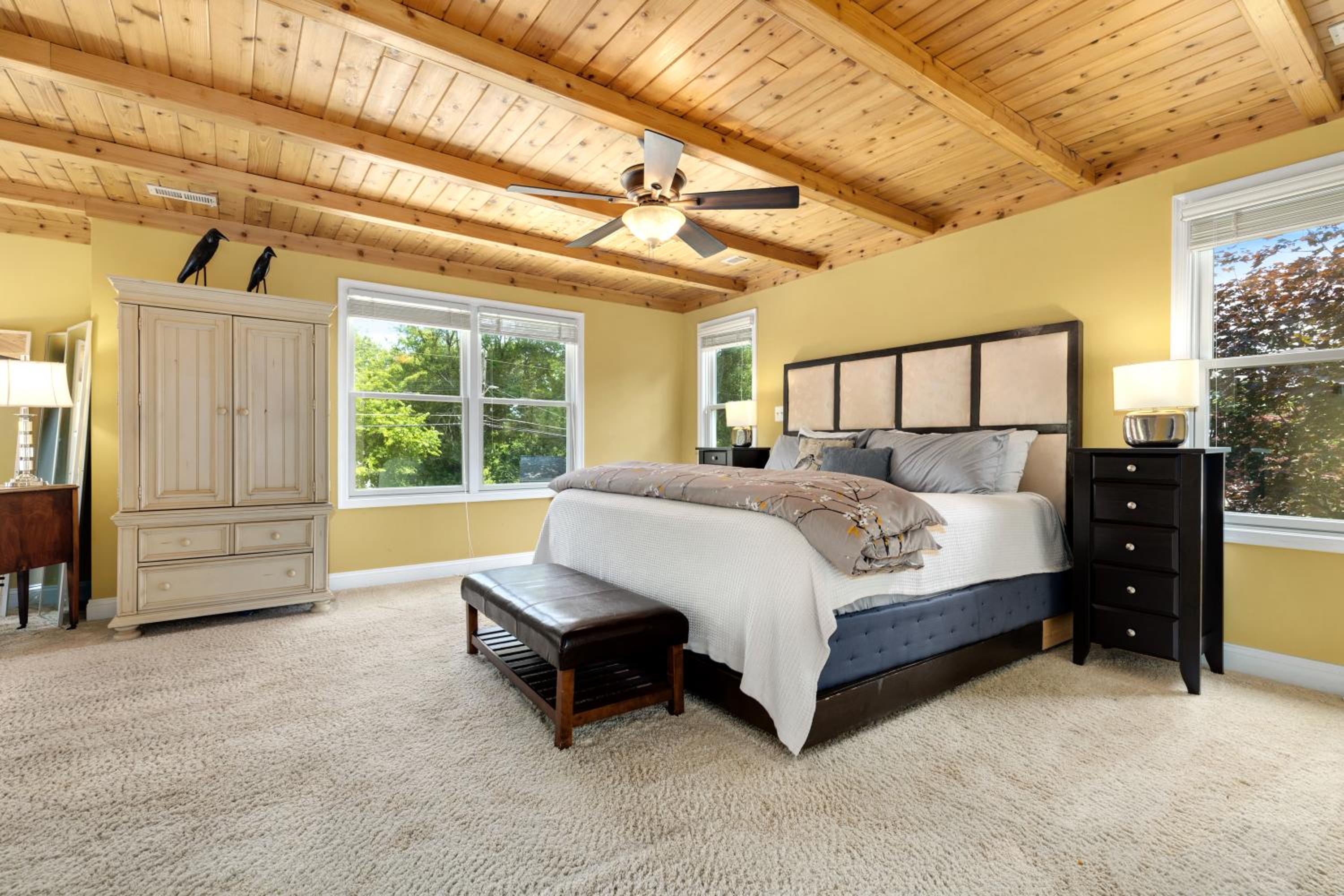 Four-Bedroom House photo 1