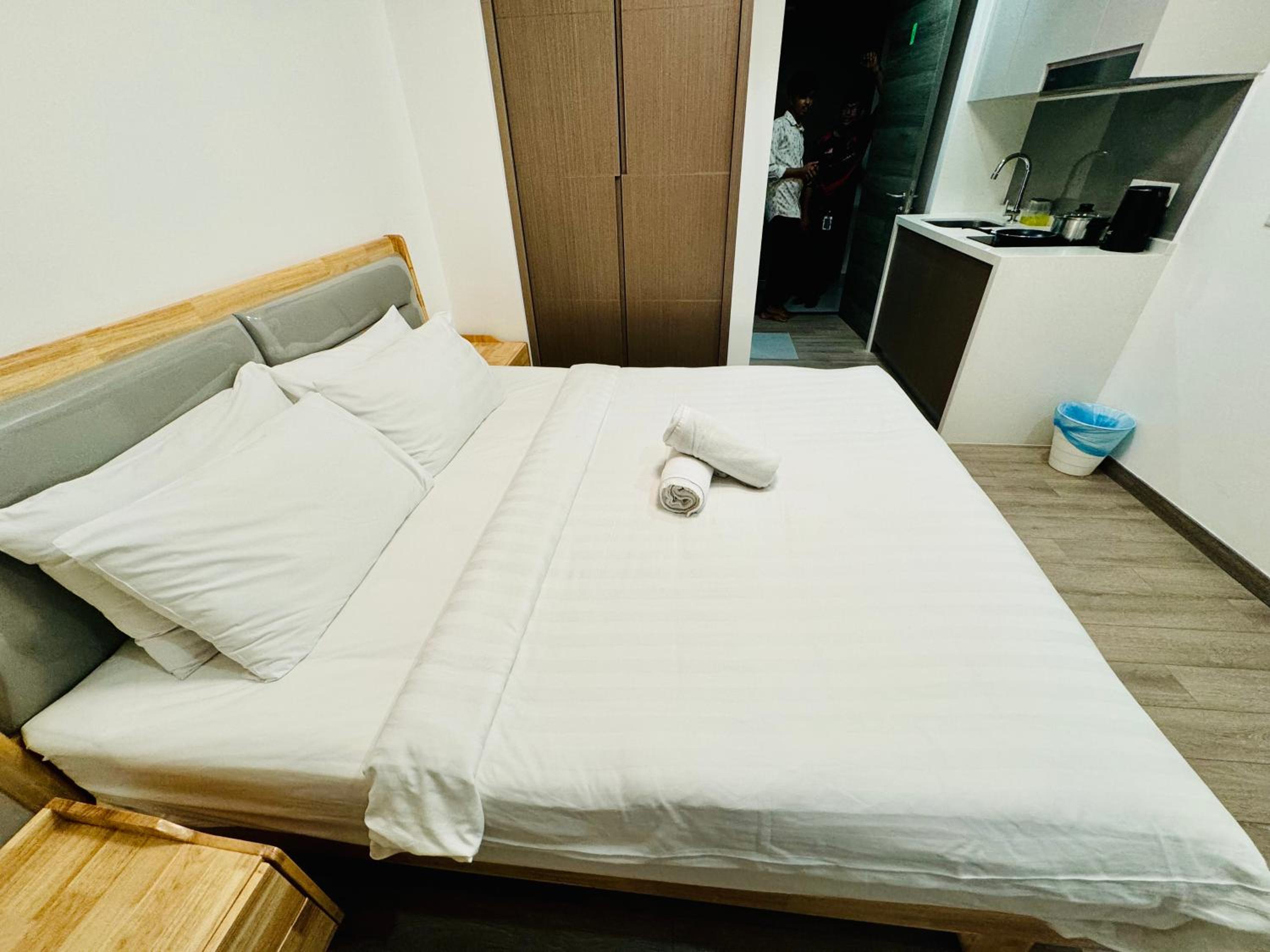Three-Bedroom Superior Apartment