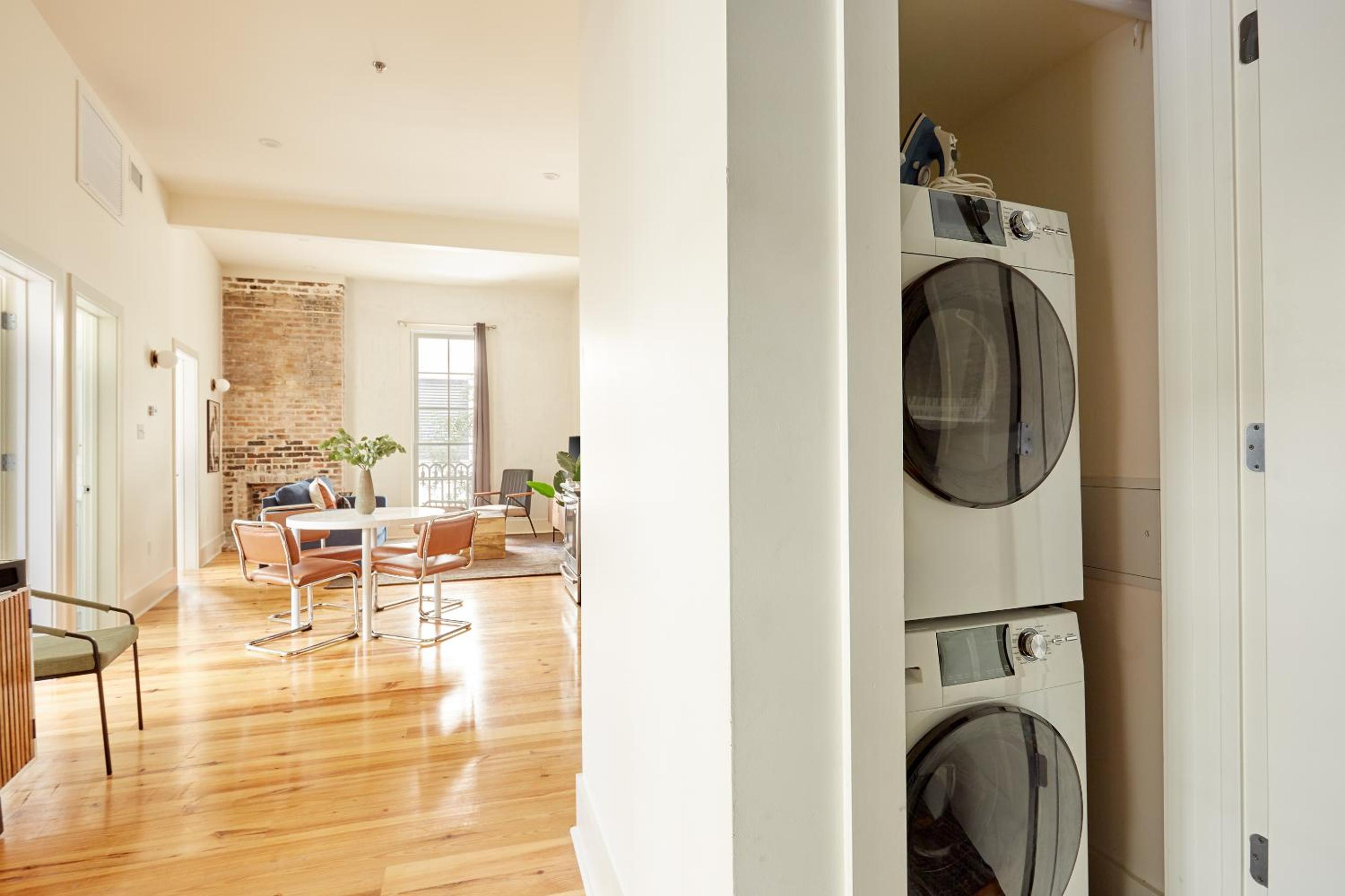 Three-Bedroom Apartment - Photo 6