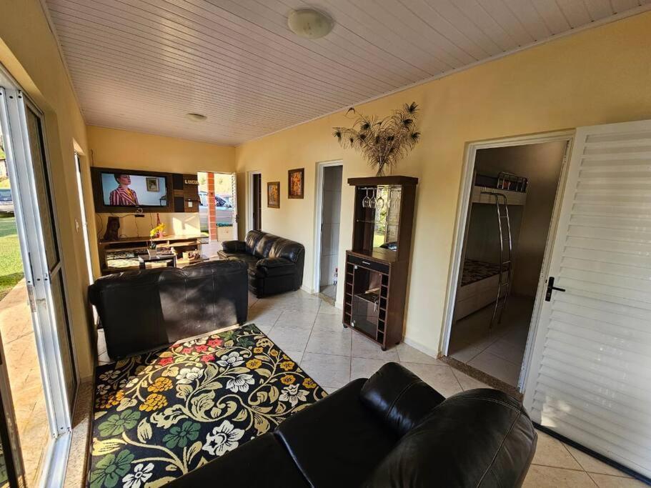 Four-Bedroom House photo 2