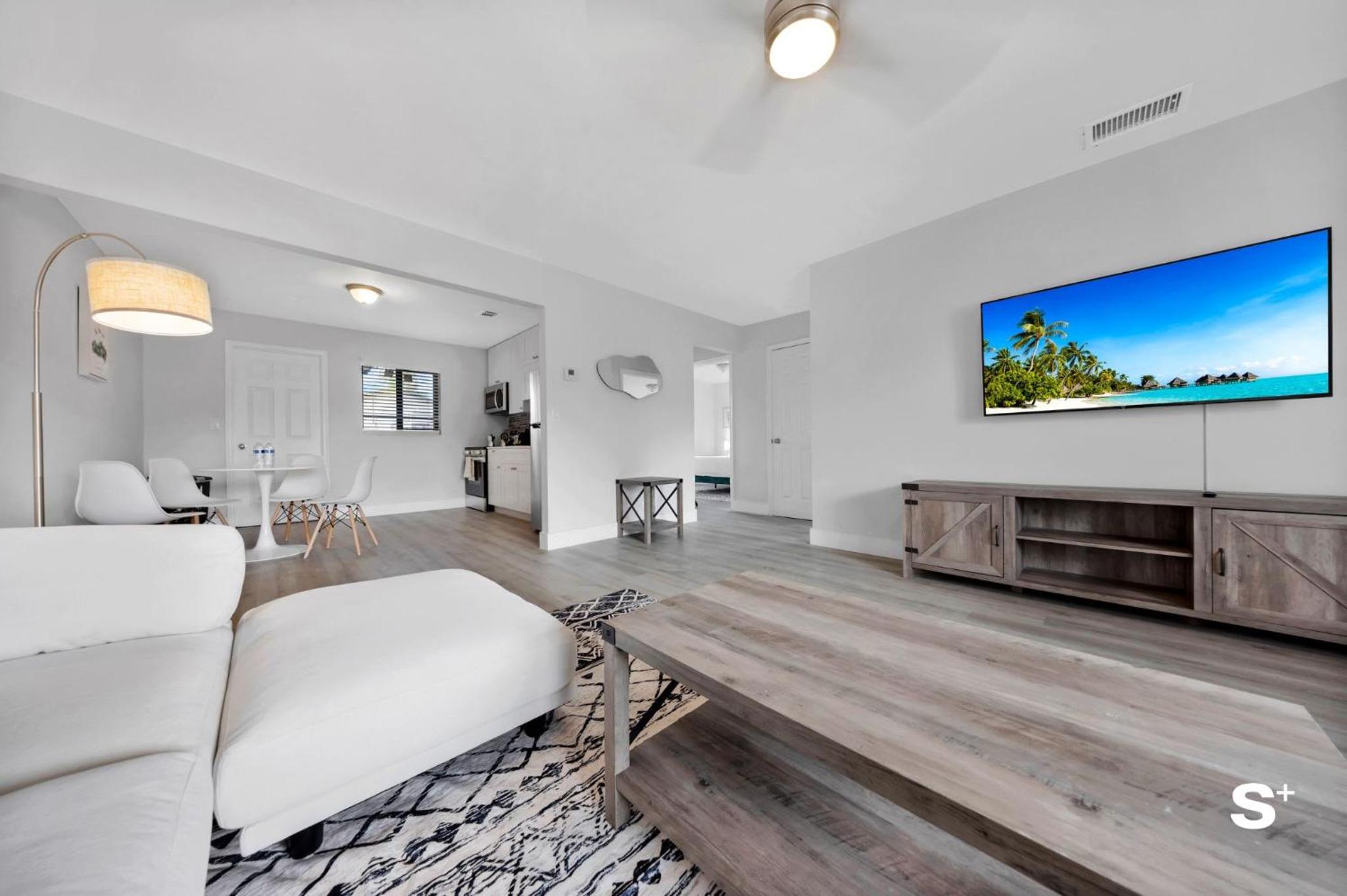 Apartment photo 3
