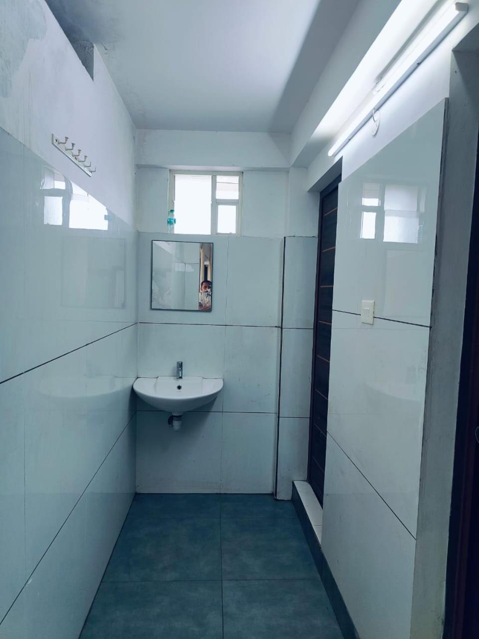 Standard Double Room with Fan photo 2