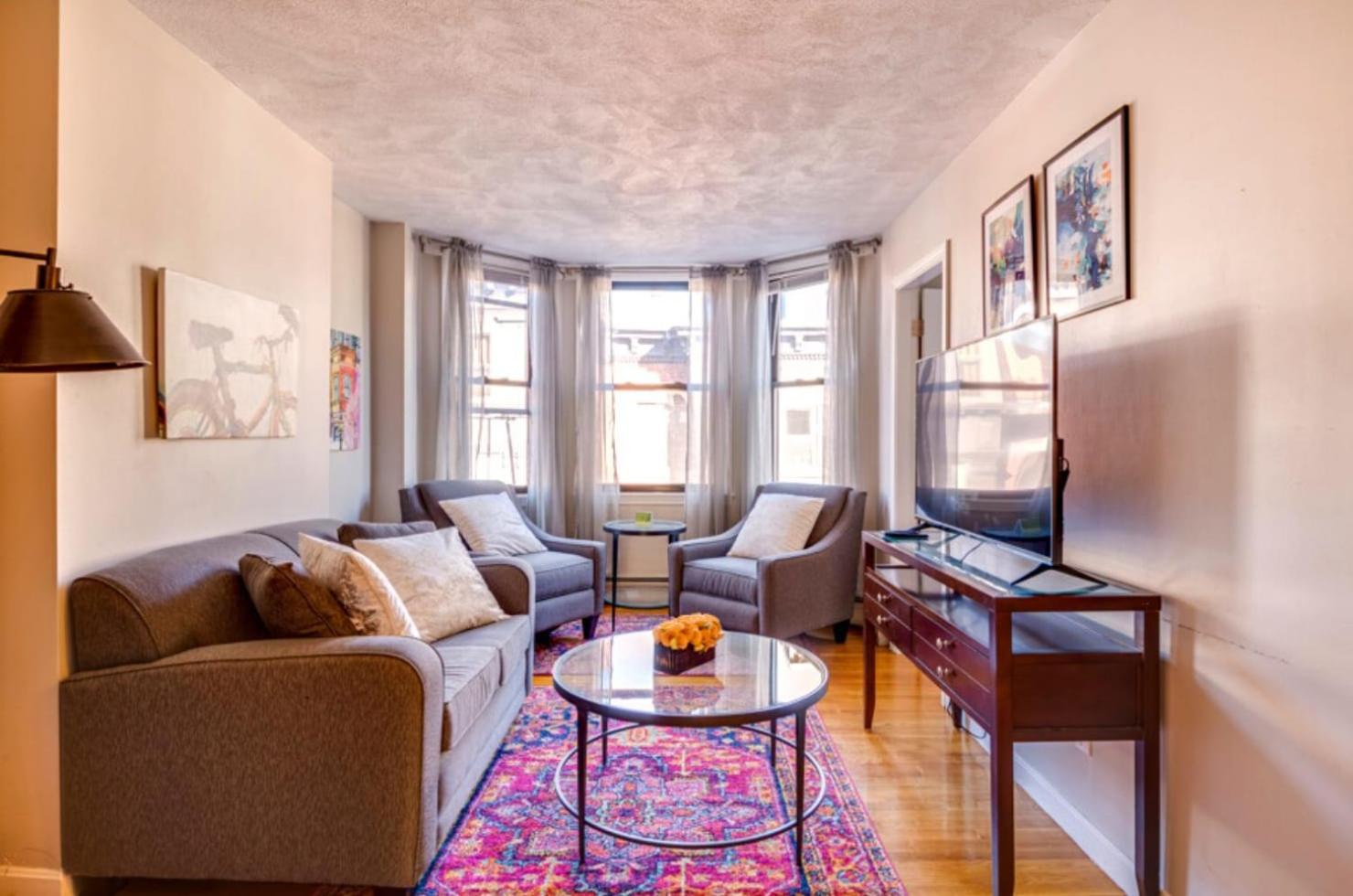Apartment photo 1