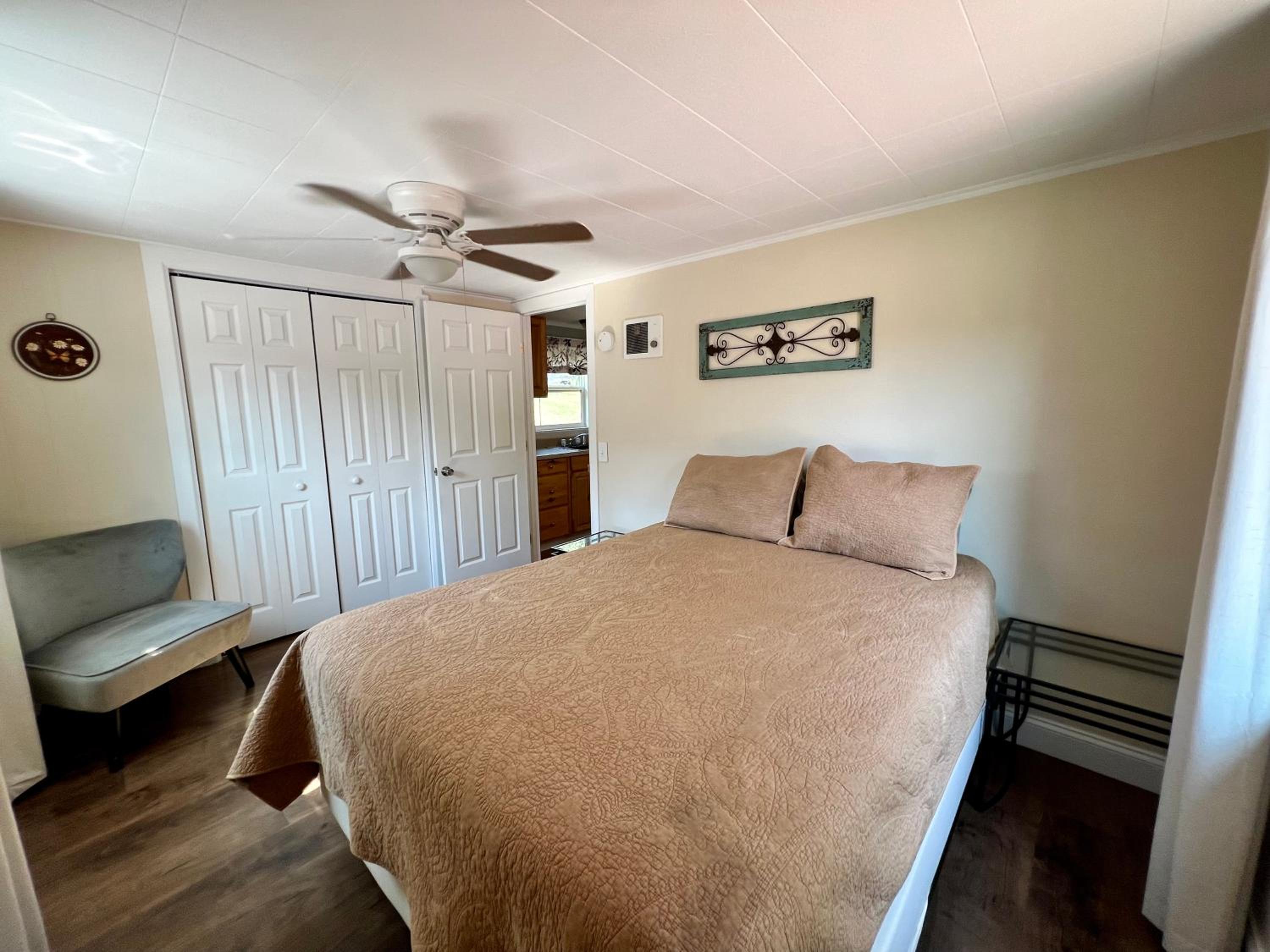 Two-Bedroom Cottage photo 3