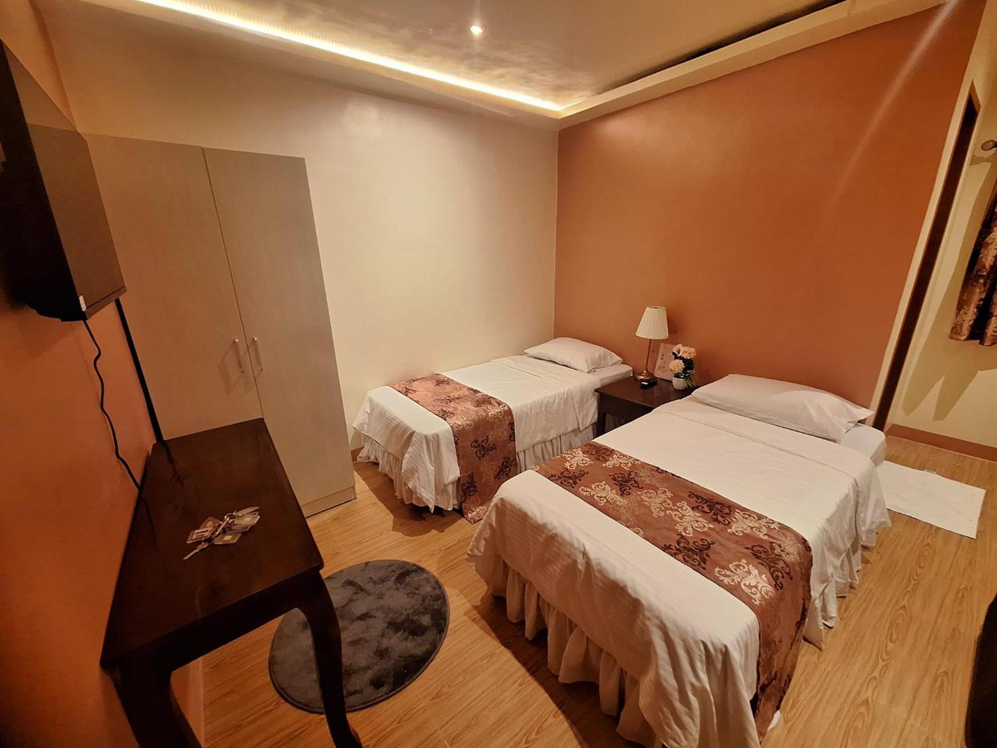 Deluxe Double or Twin Room